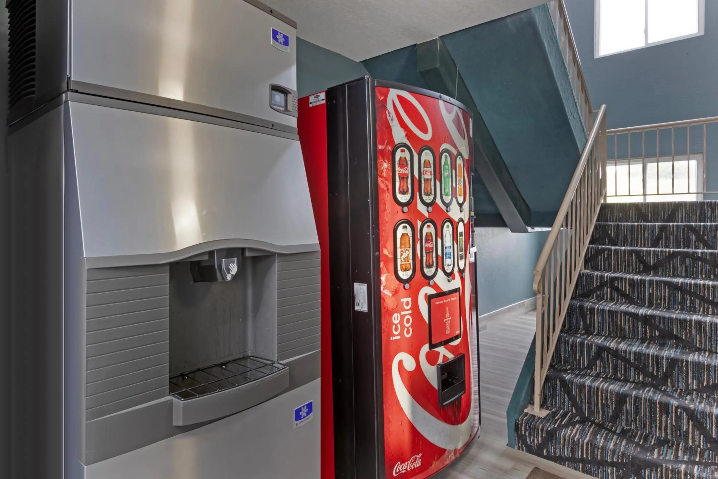 Property building in Quality Inn Newton at I-80