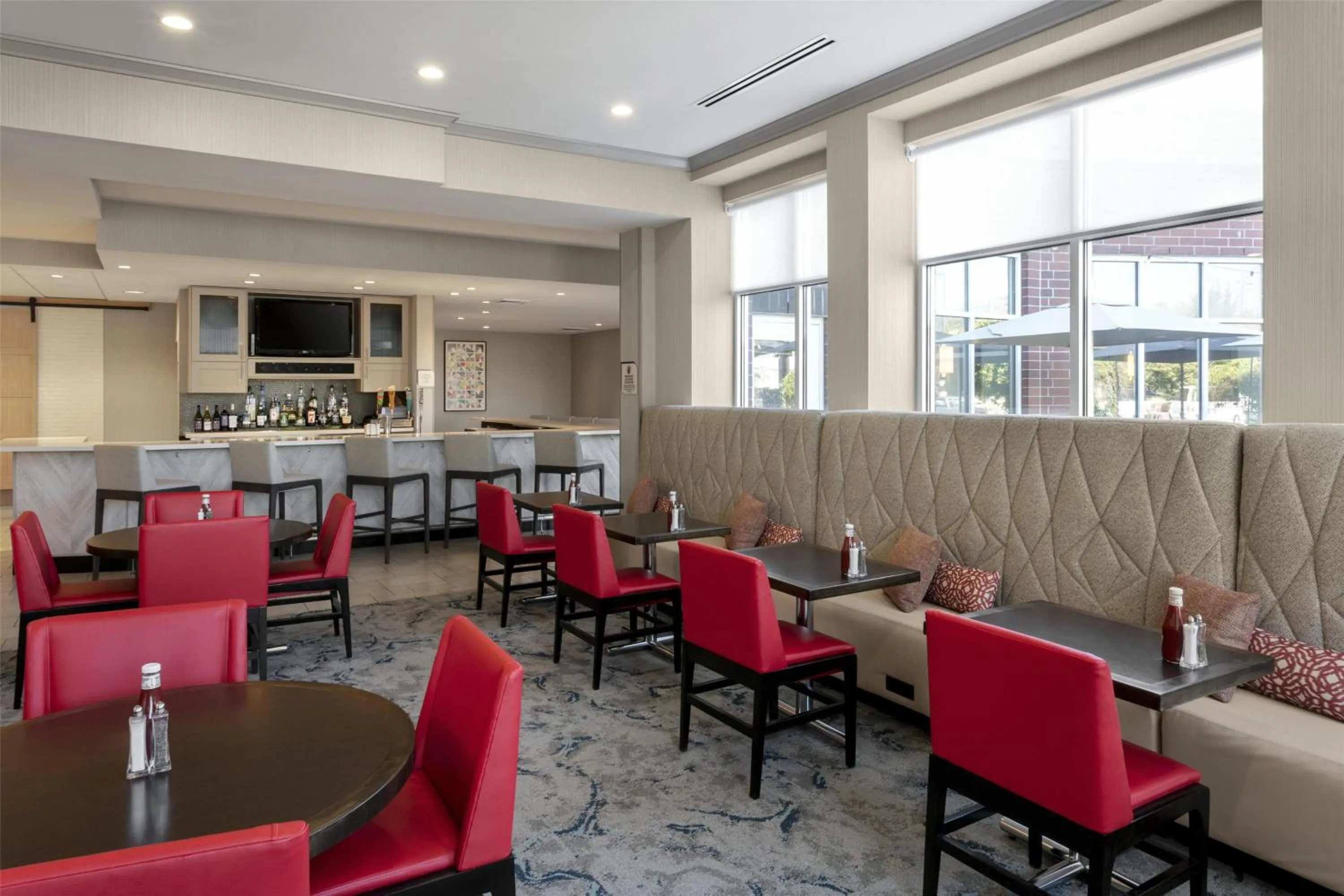 Restaurant/places to eat in Hilton Garden Inn Eugene/Springfield