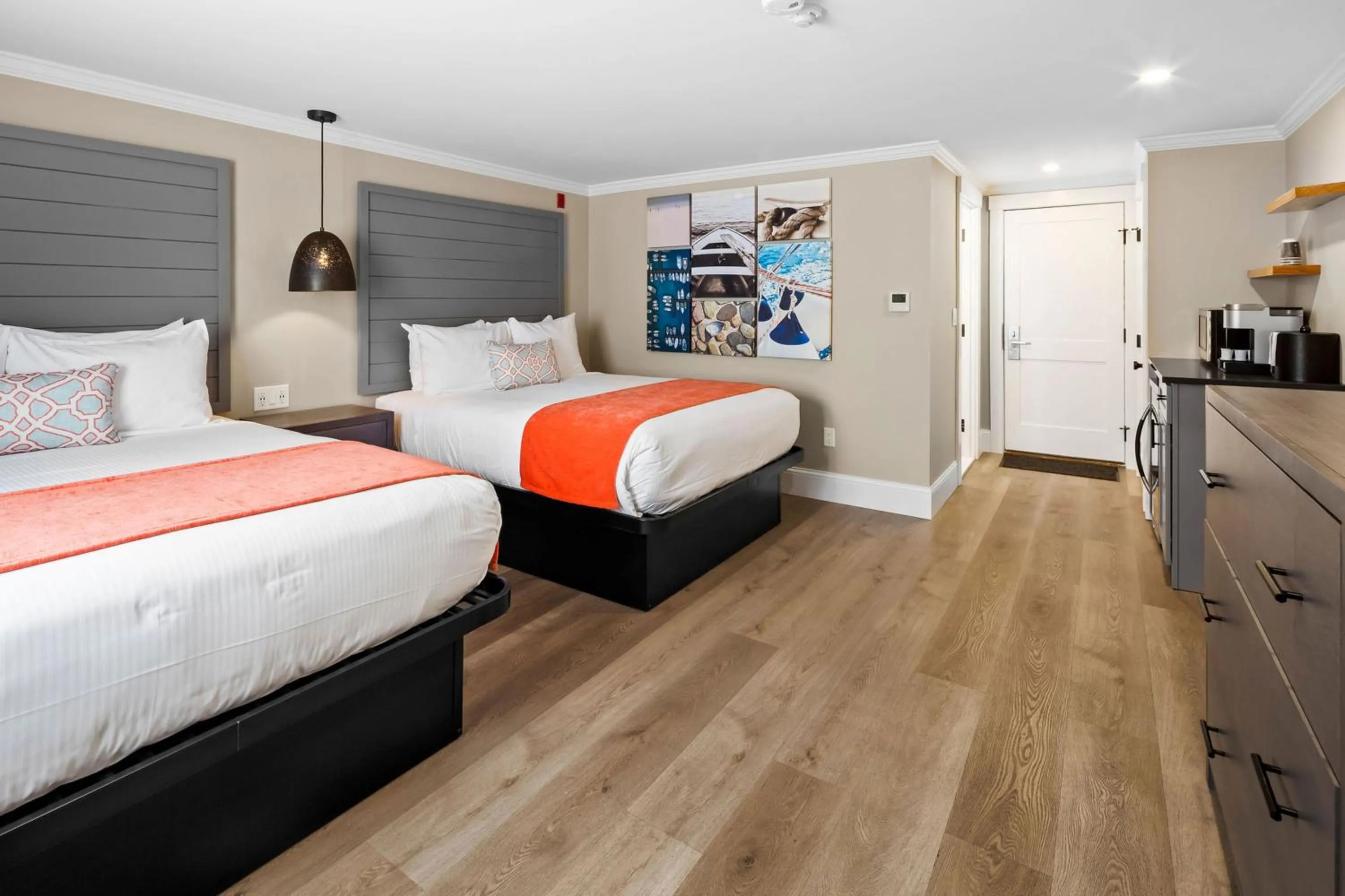 Bed in Inn At Swan River