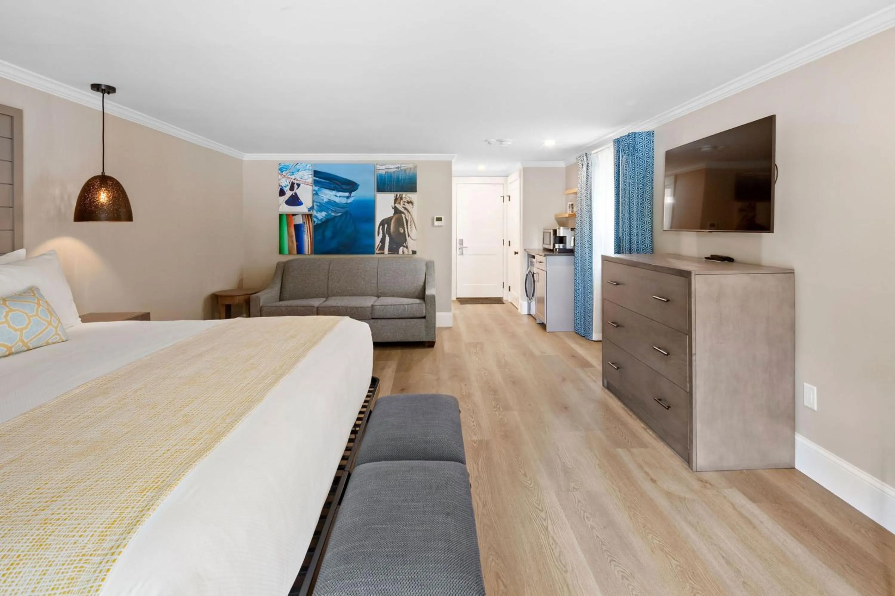 Bed in Inn At Swan River