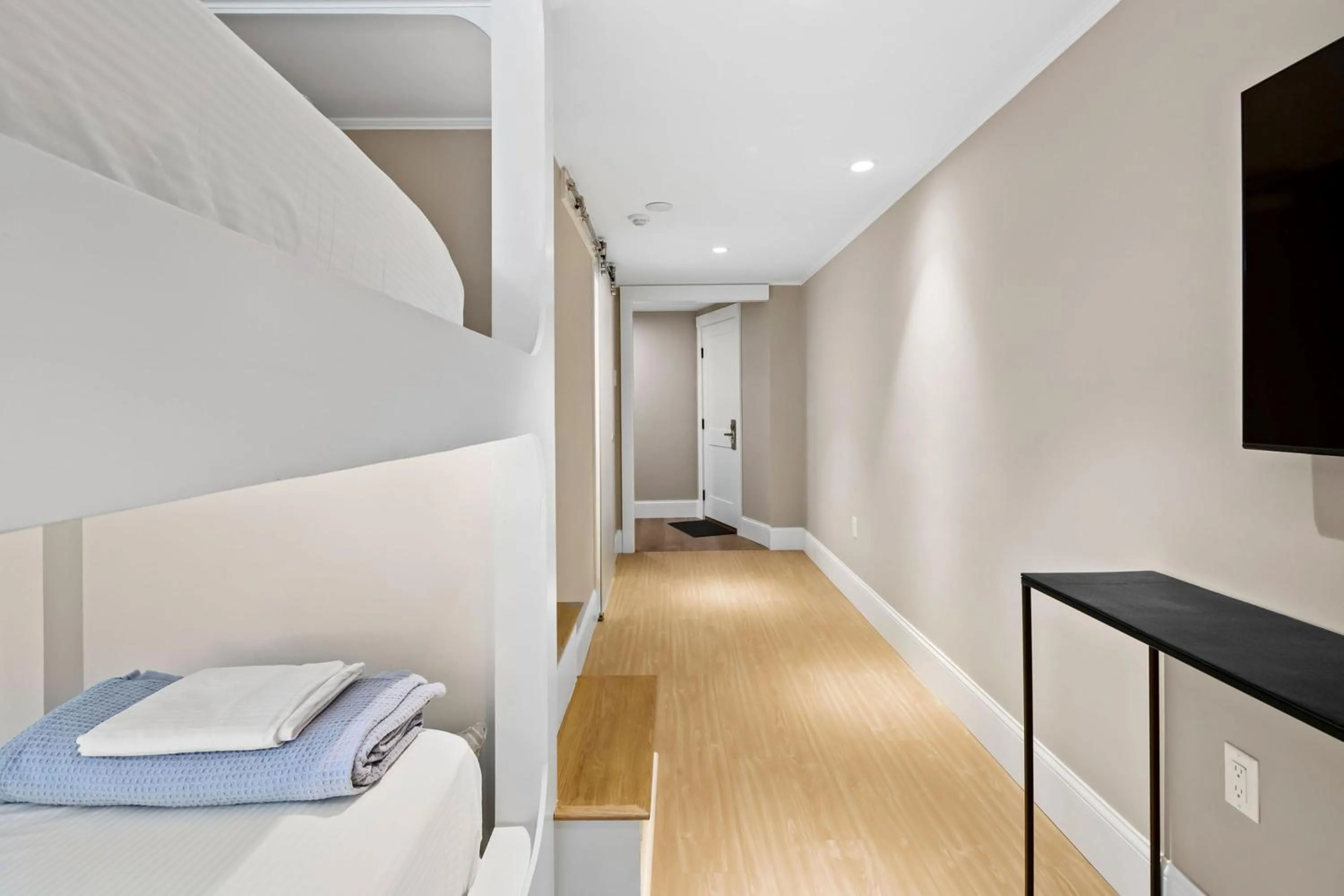 Bed in Inn At Swan River