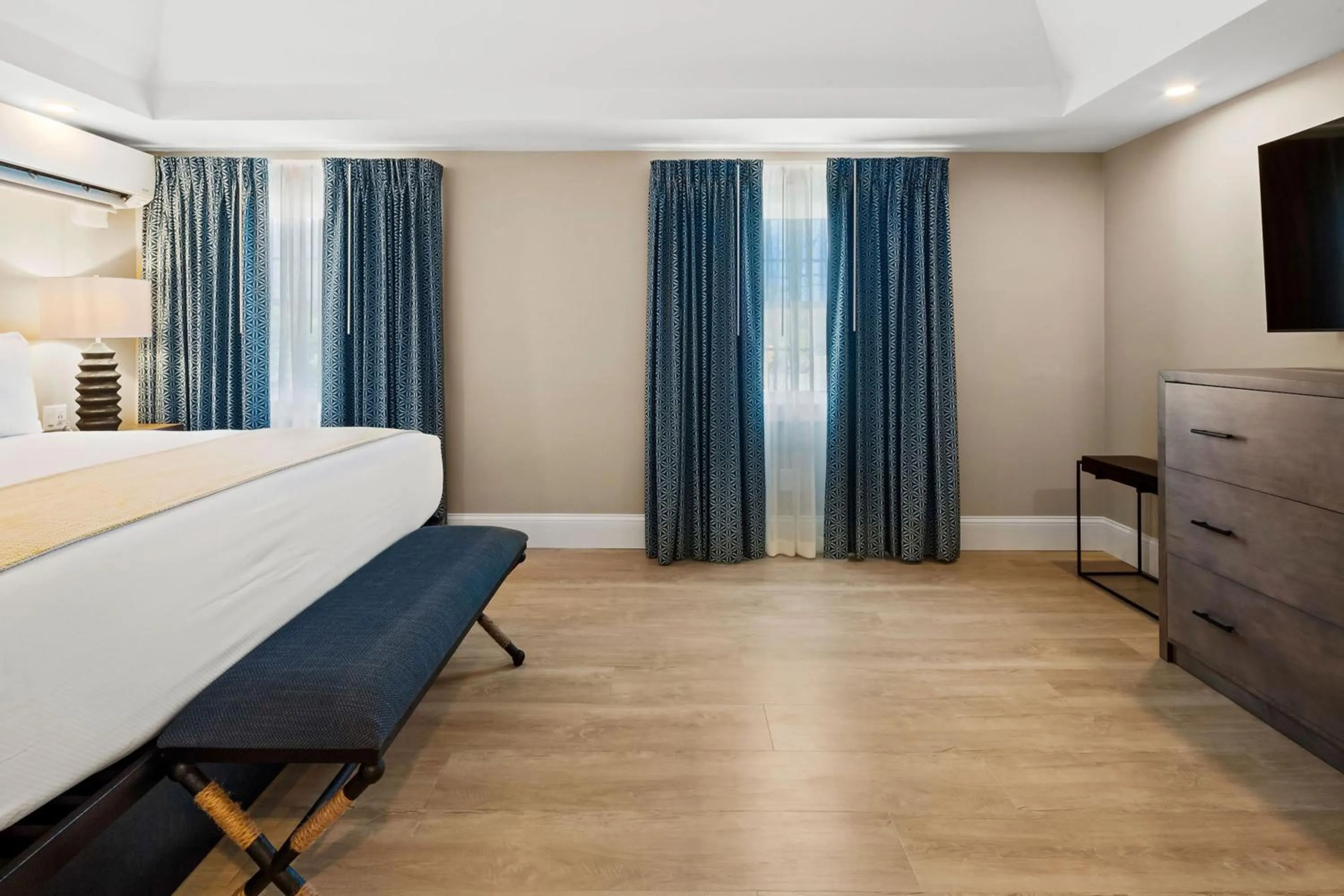 Bed in Inn At Swan River