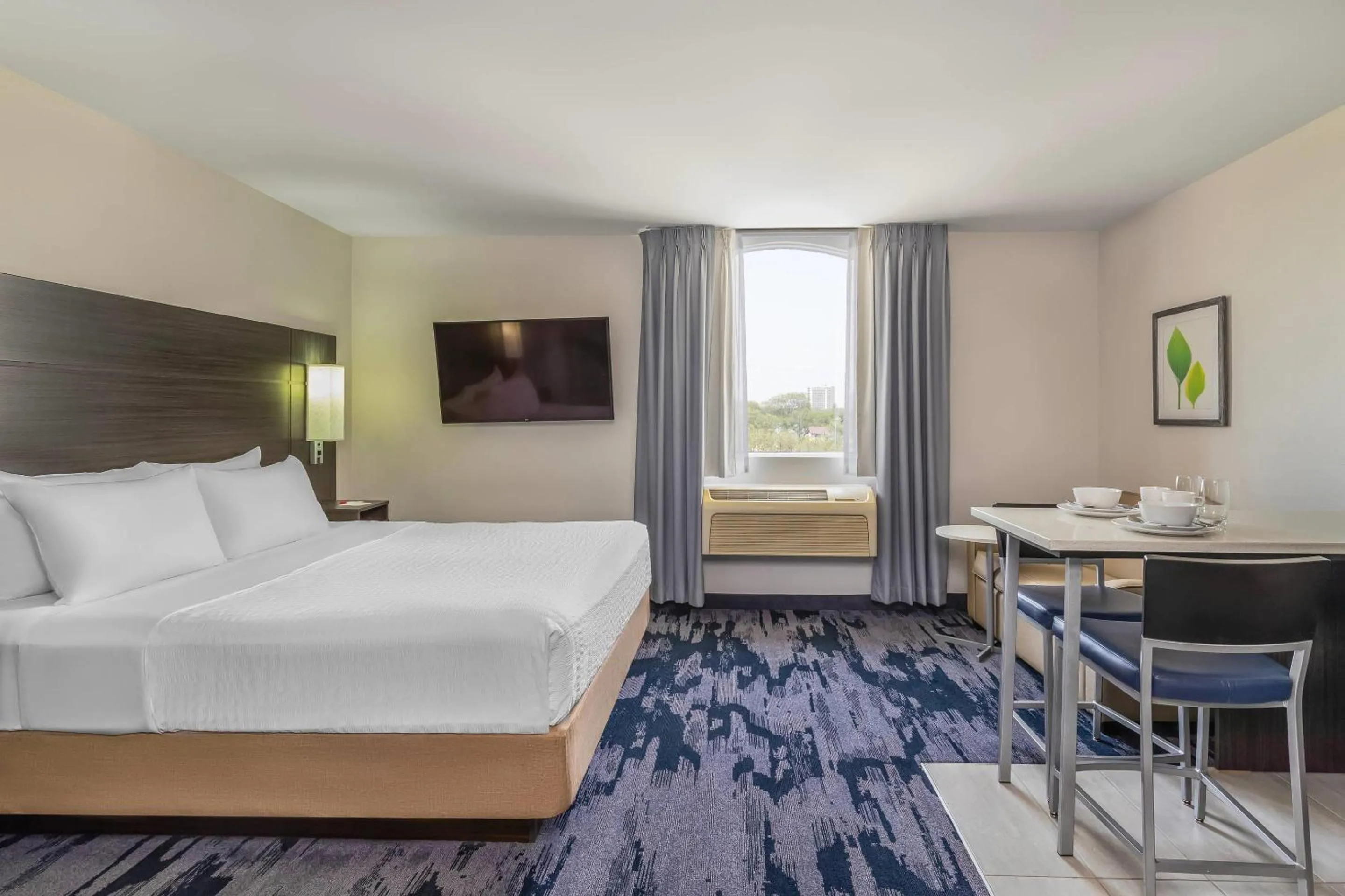 Bedroom, Bed in Quality Inn & Suites