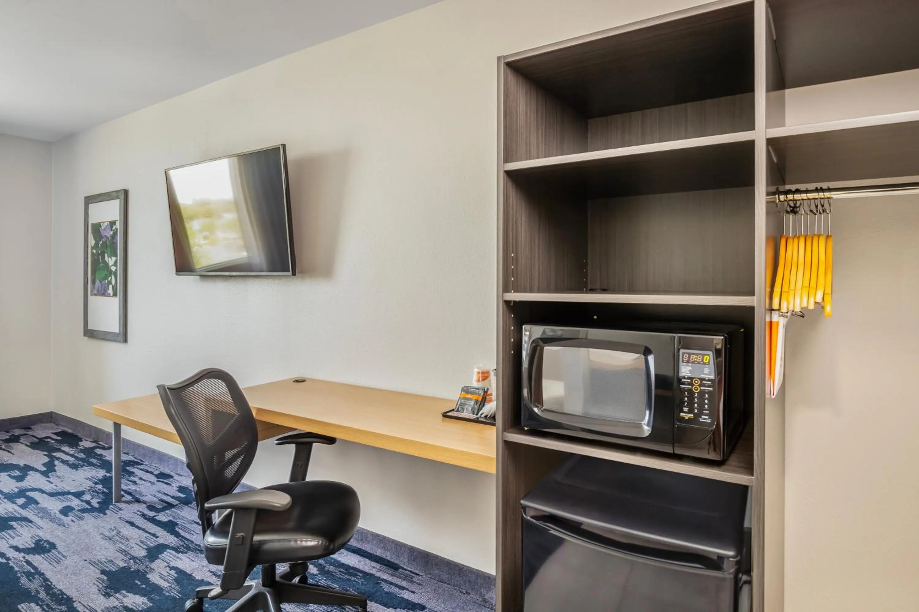 Bedroom in Quality Inn & Suites