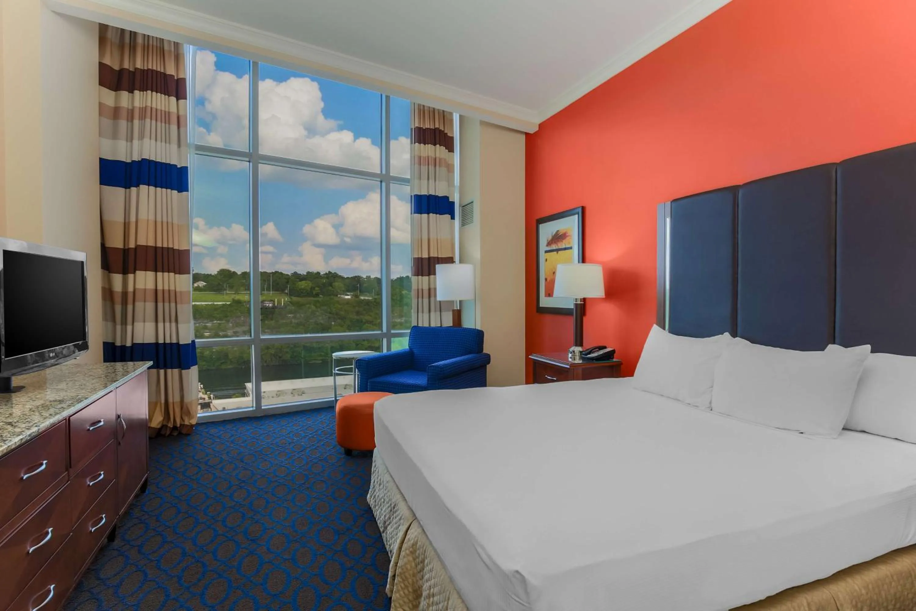 Bed in Hilton Branson Convention Center