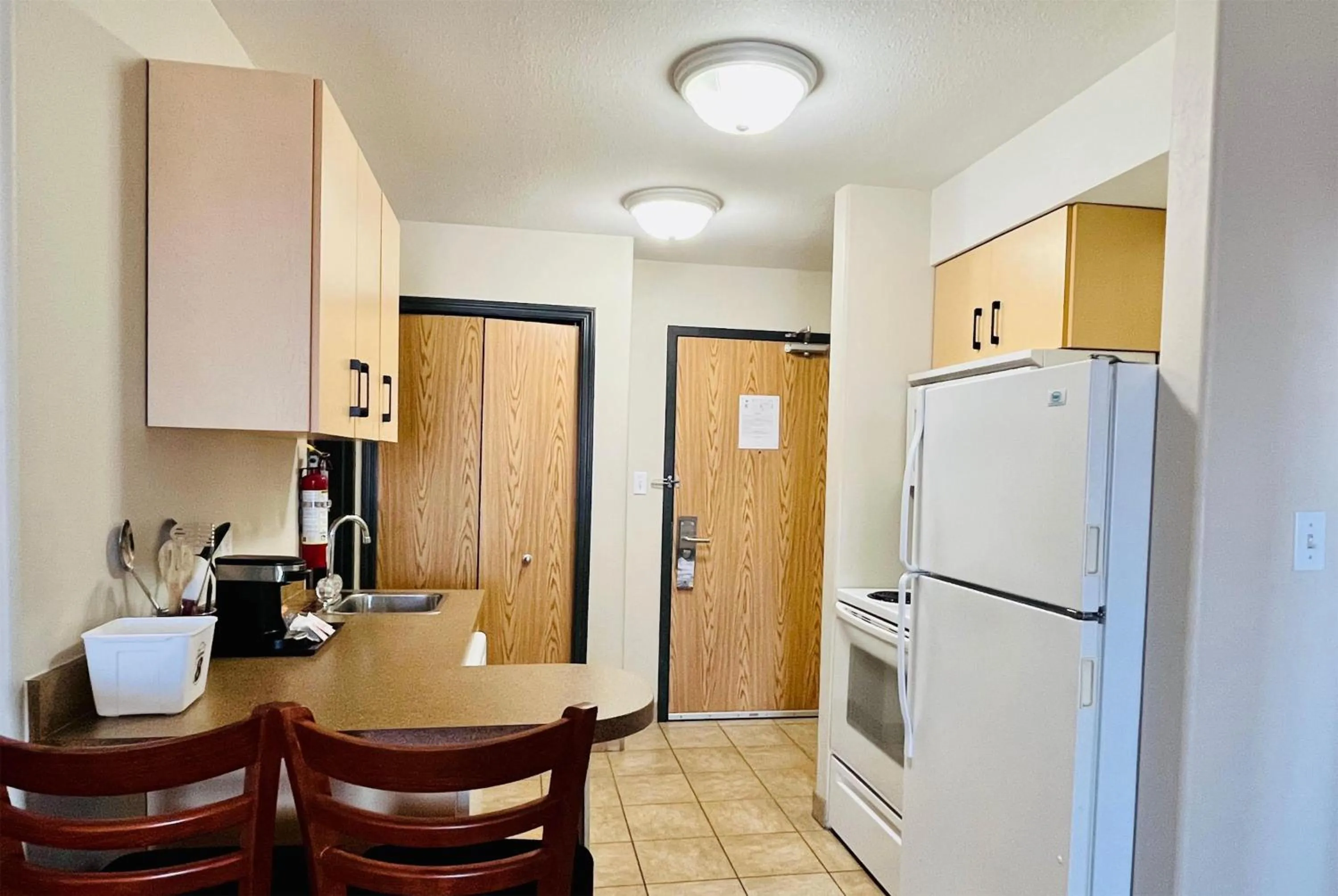 Photo of the whole room in Super 8 by Wyndham Grande Prairie