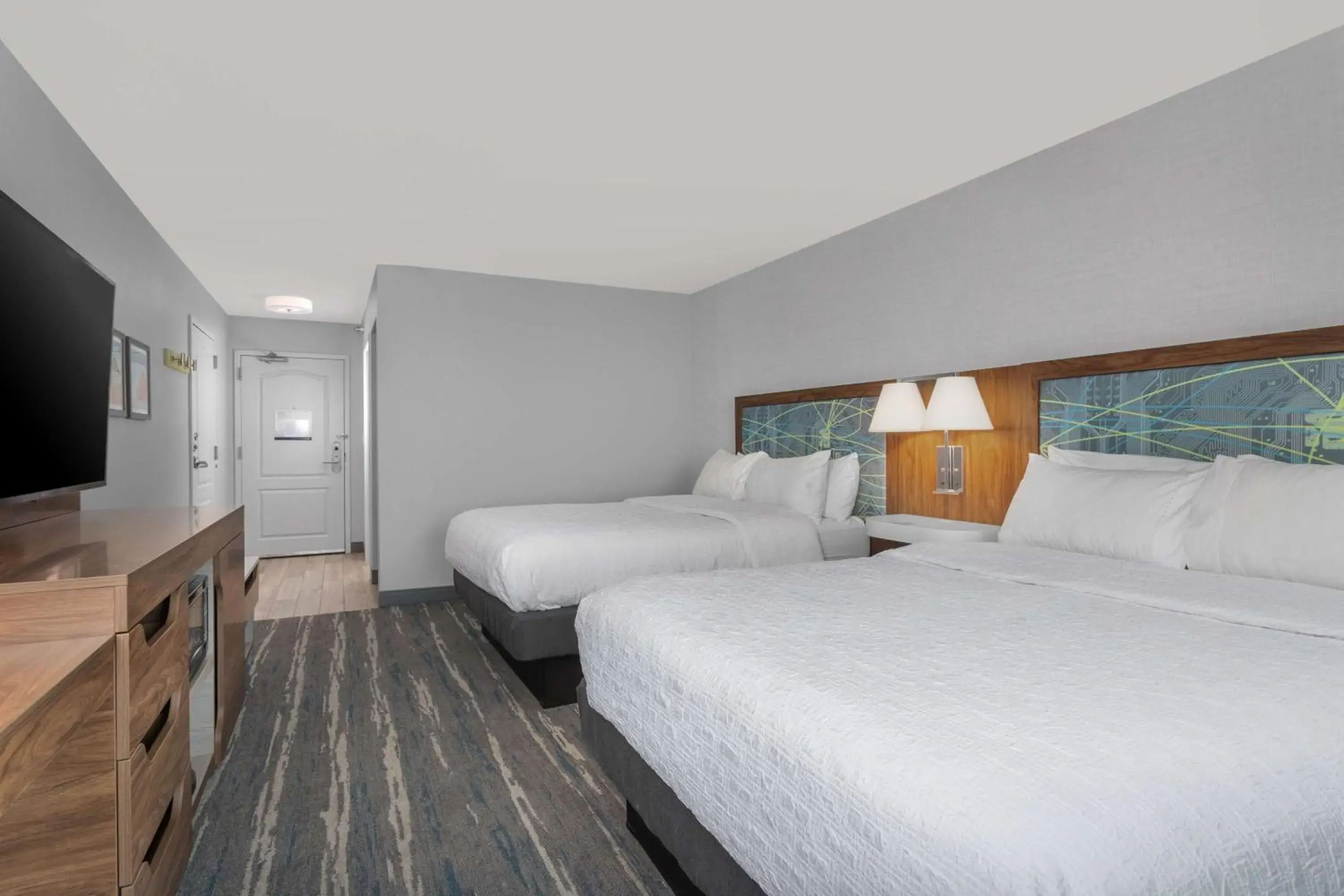 Room with Two Queen Beds - Non-Smoking in Hampton Inn and Suites - Lincoln Northeast Room with Two Queen Beds - Non-Smoking in Hampton Inn and Suites - Lincoln Northeast