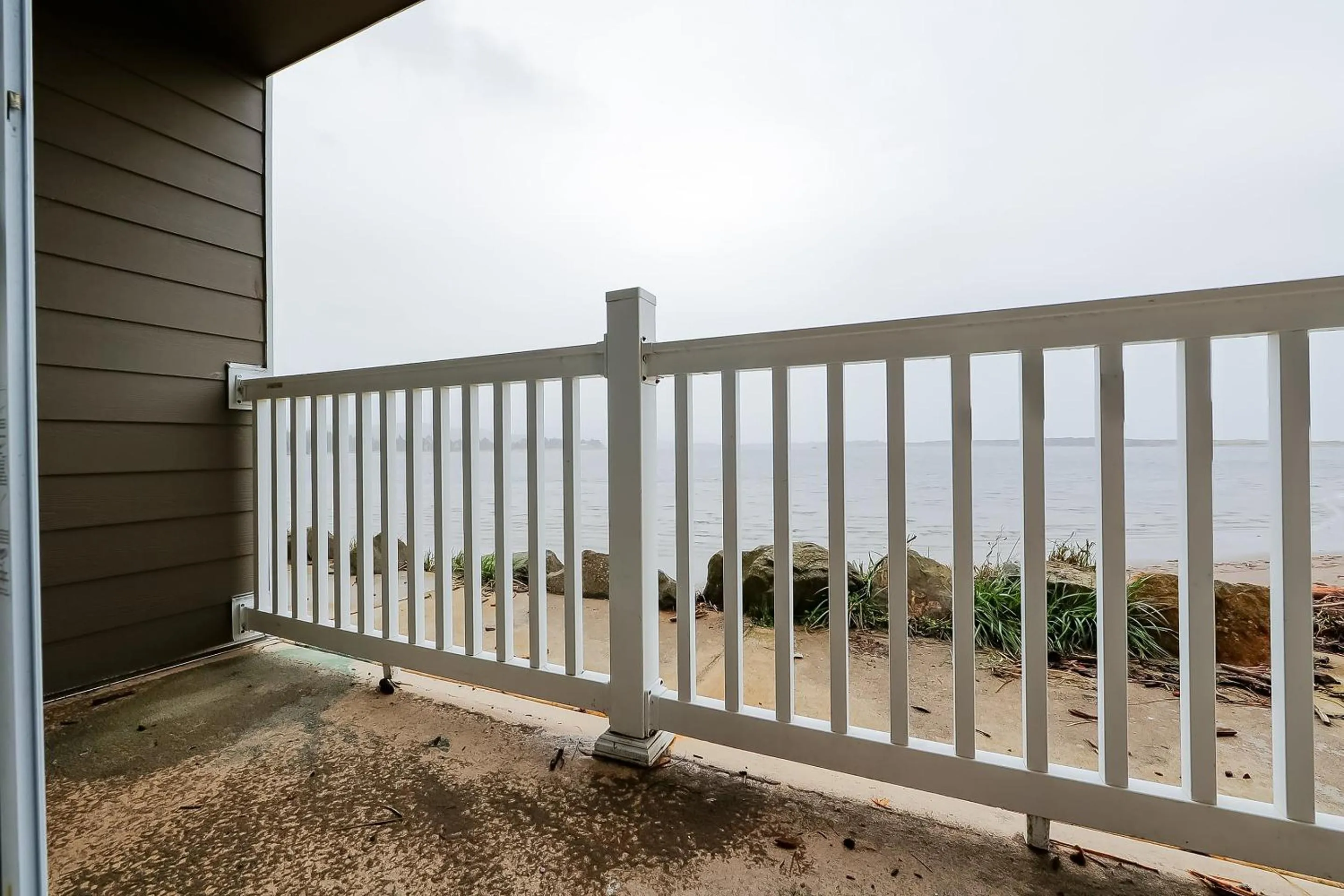 Balcony/Terrace in Siletz Bay Beachfront Hotel by OYO Lincoln City