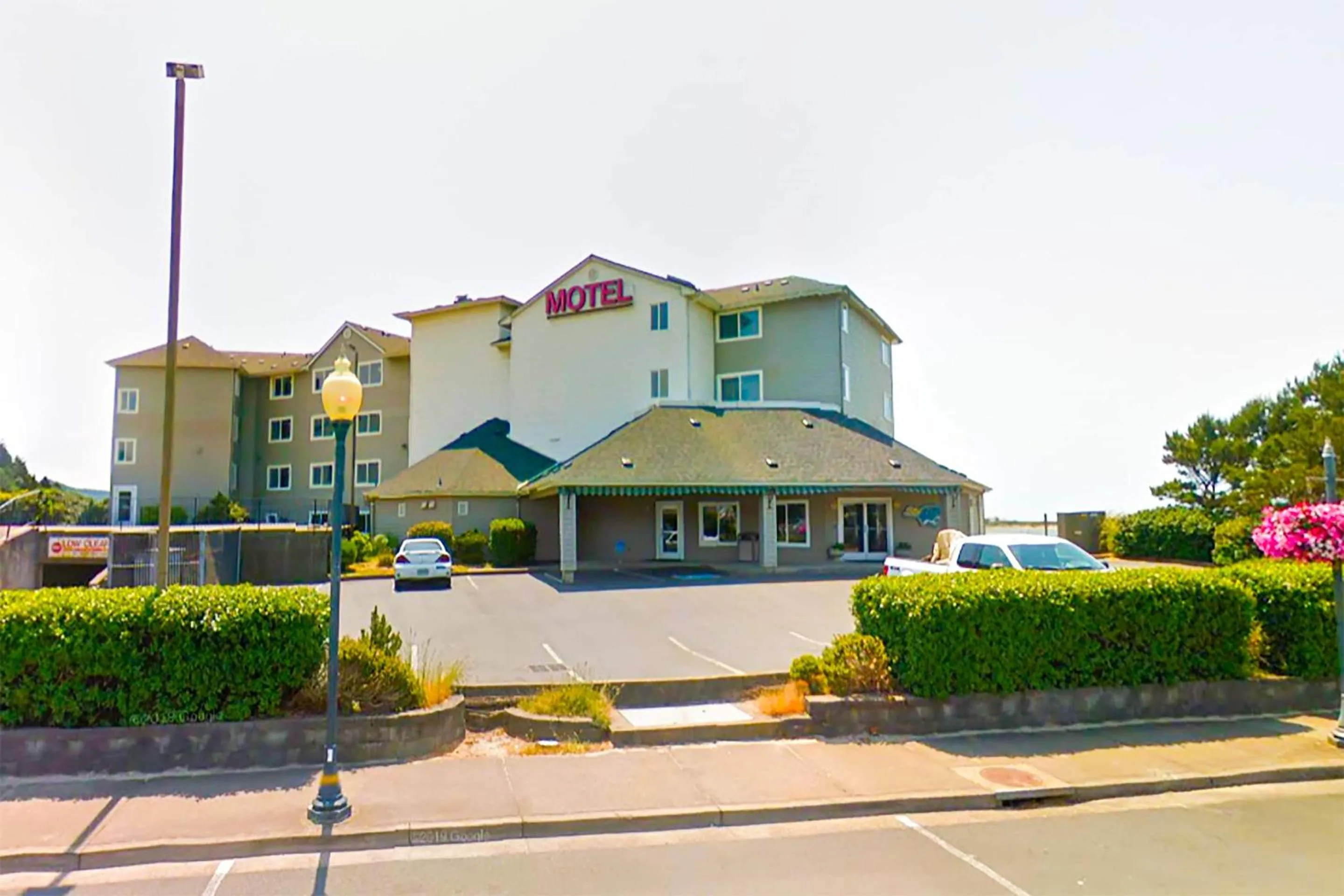 On site in Siletz Bay Beachfront Hotel by OYO Lincoln City