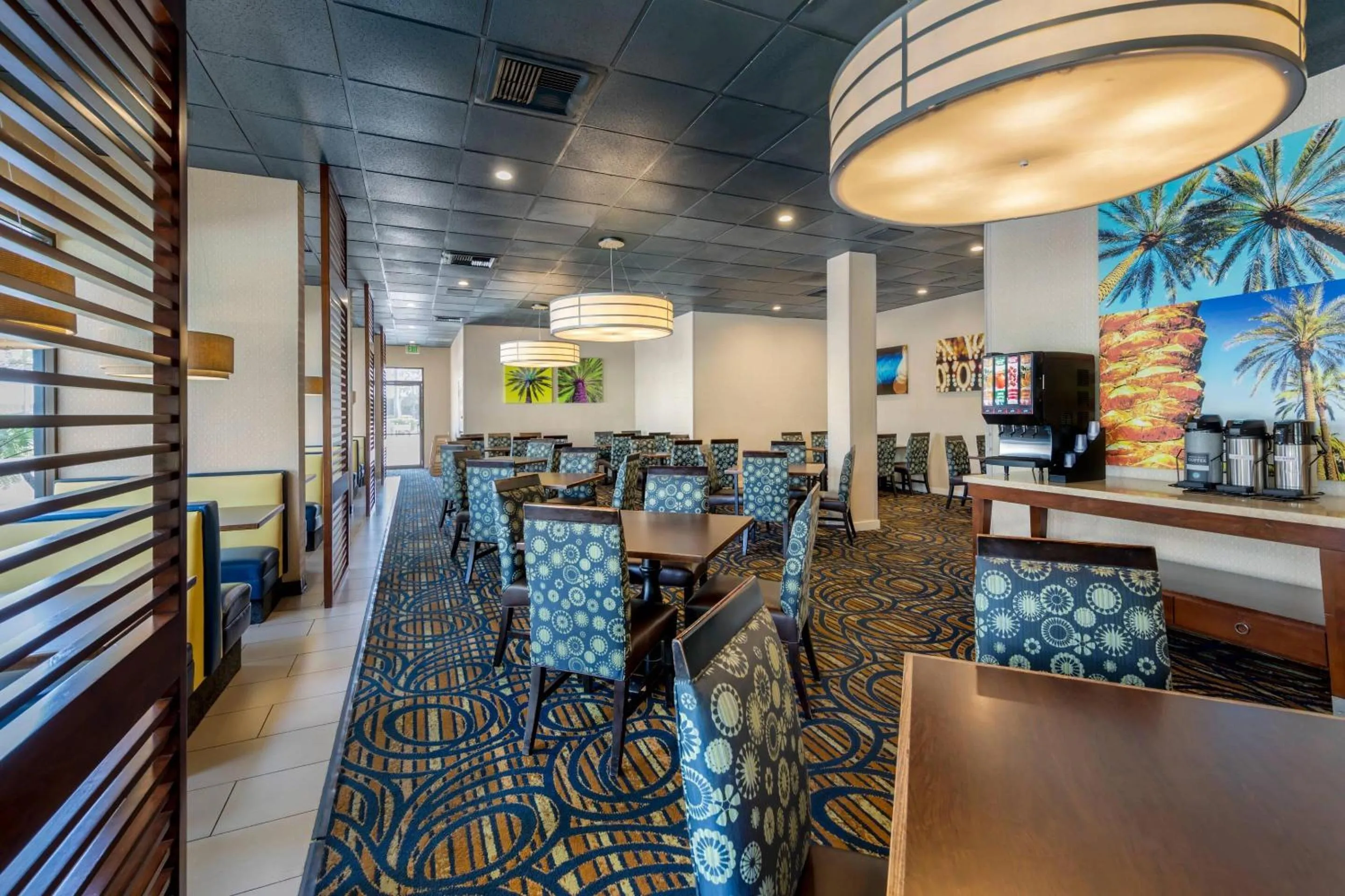 Breakfast in Clarion Hotel Anaheim Resort