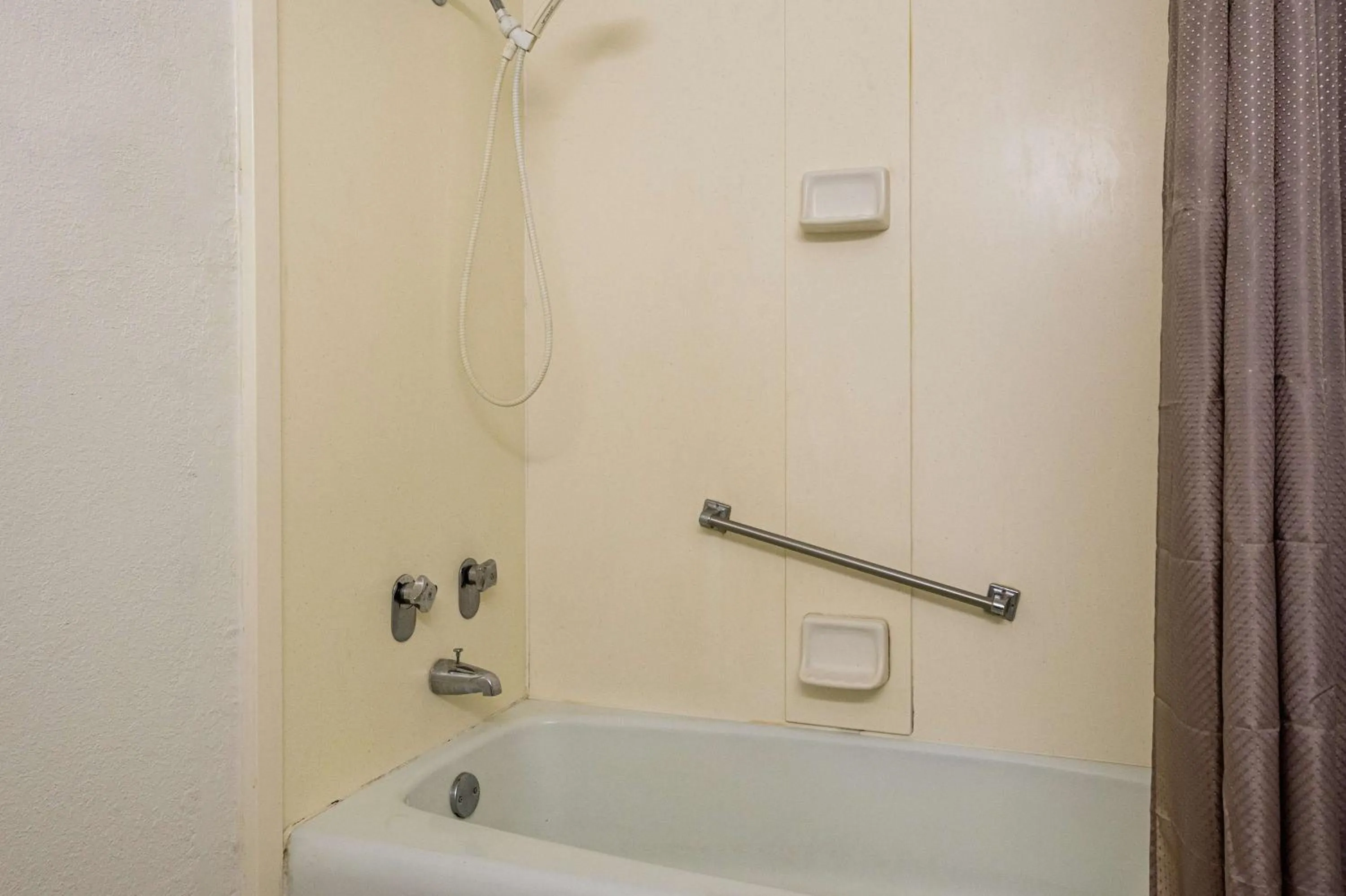 Bathroom in Motel 6-Natchitoches, LA