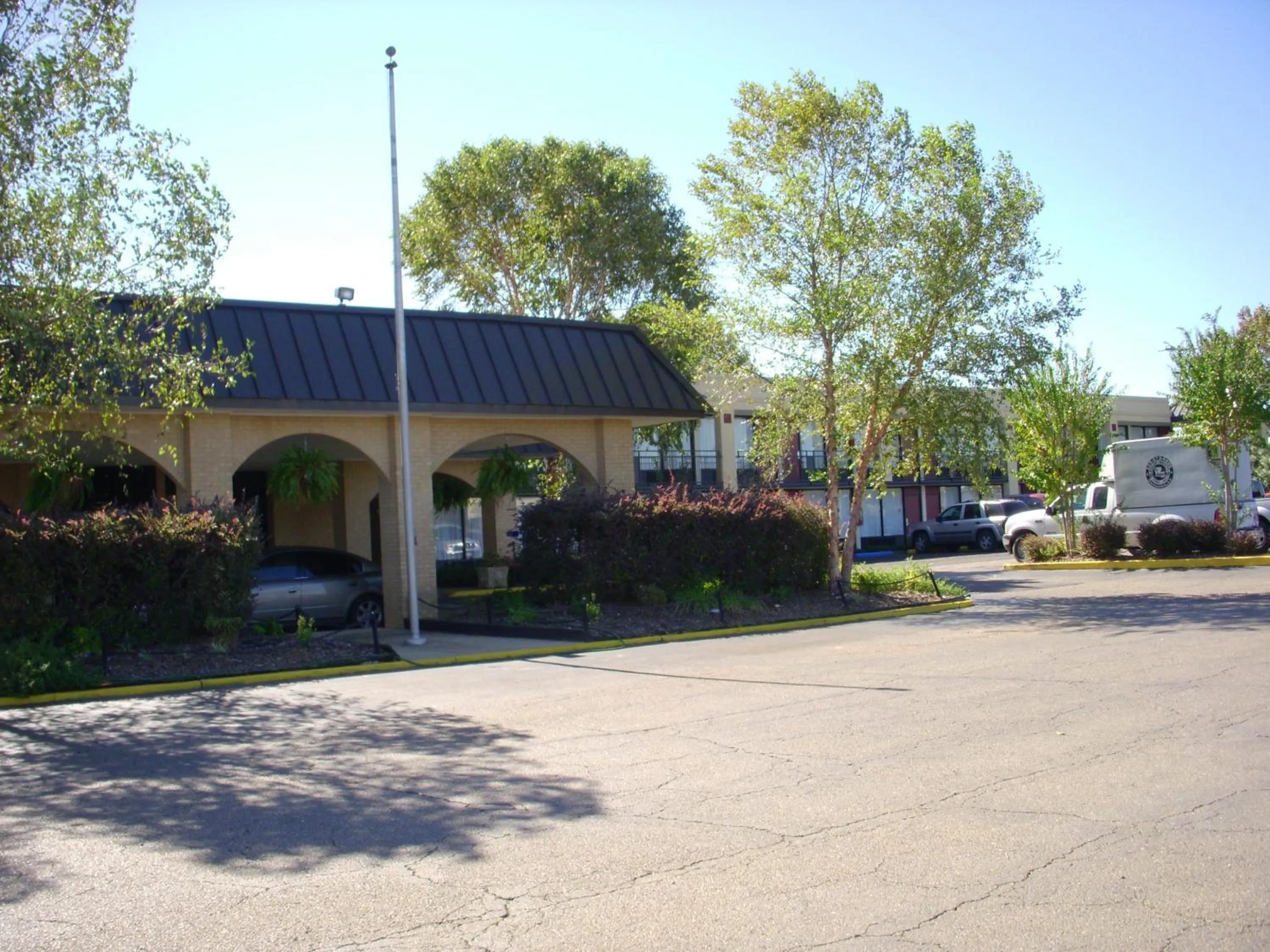 Facade/entrance in Motel 6-Natchitoches, LA