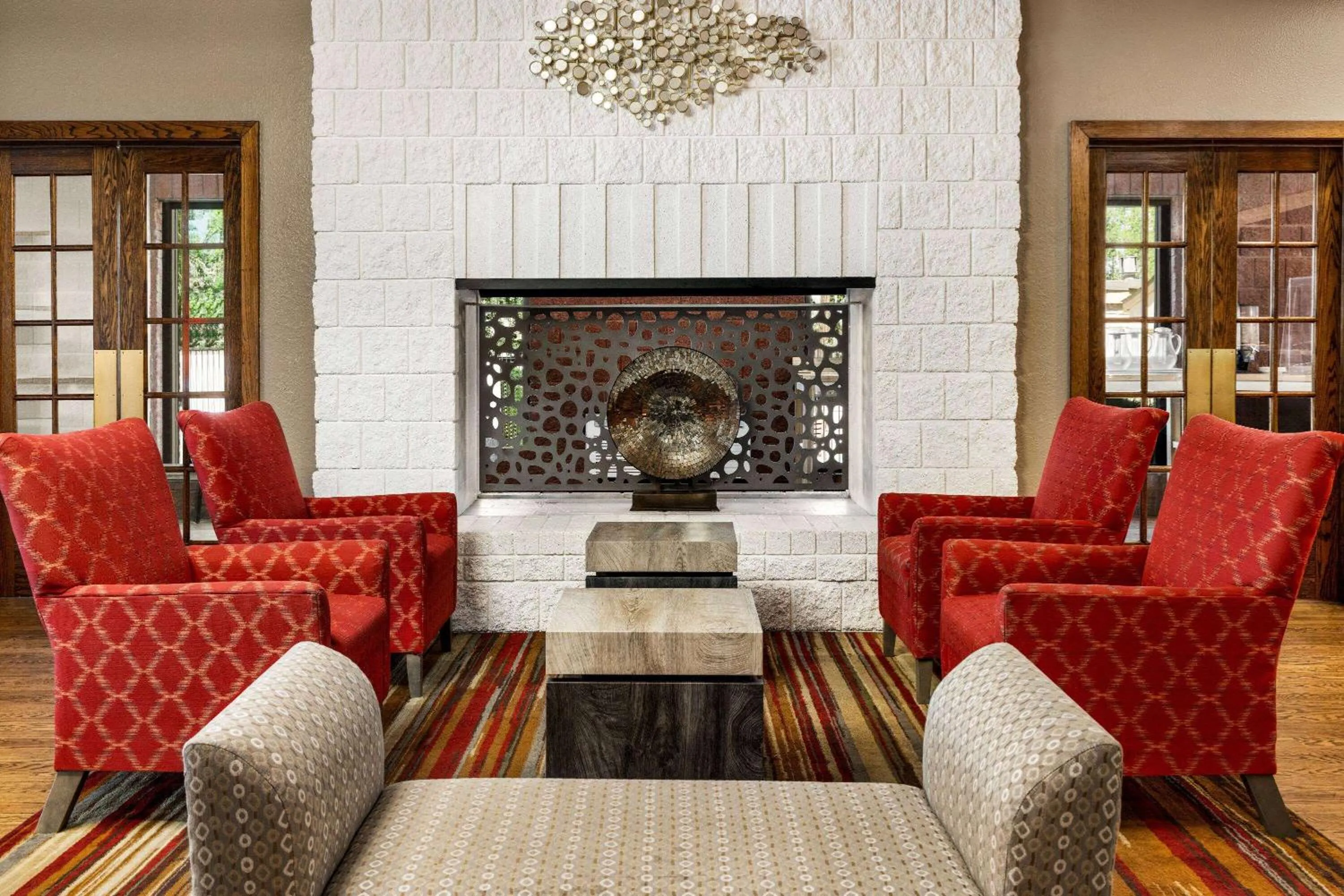 Lobby or reception in Ramada by Wyndham Albuquerque Airport