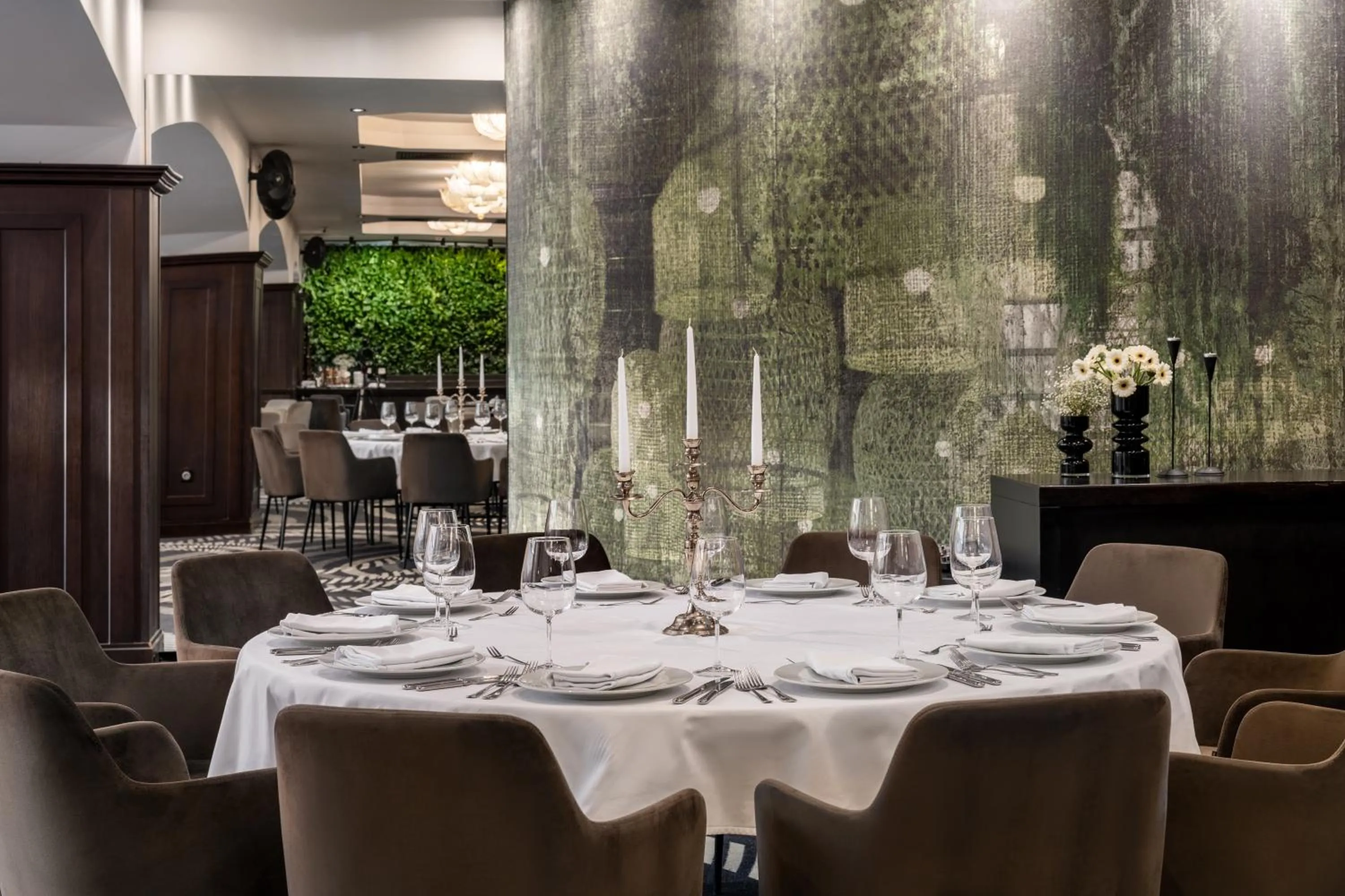 Restaurant/places to eat in Hotel VEGA Sofia