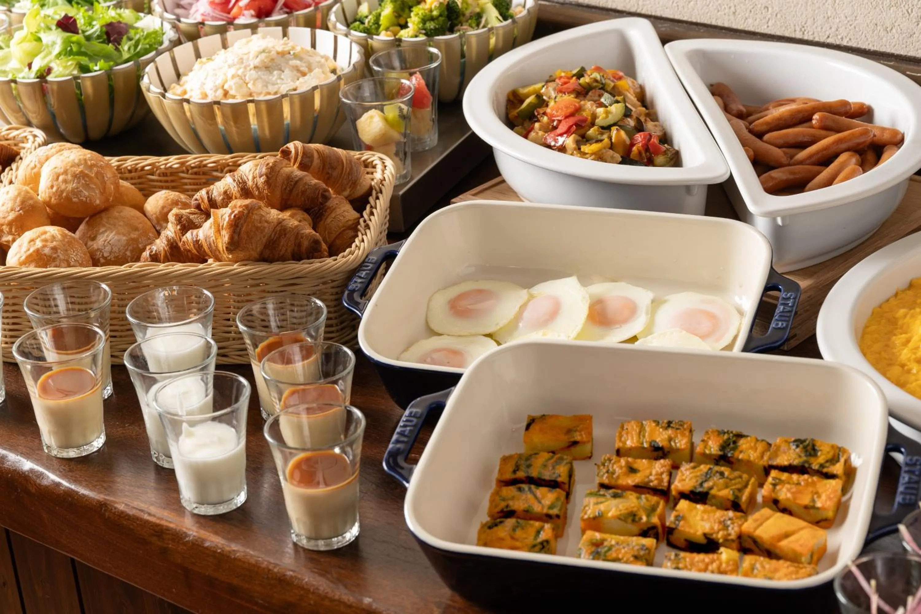 Buffet breakfast in Hotel Vista Premio Kyoto Kawaramachi St