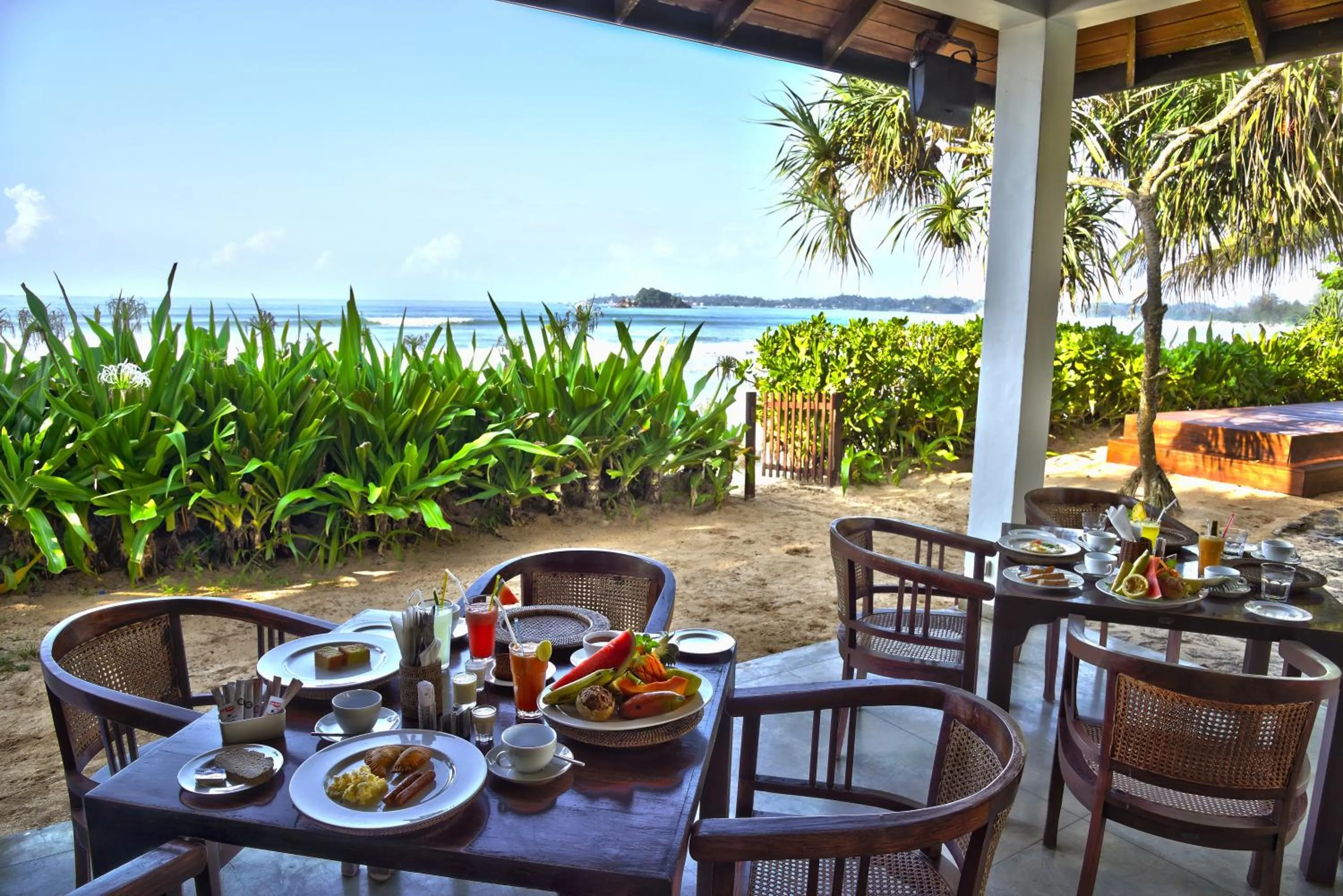 Restaurant/places to eat in Weligama Bay Resort