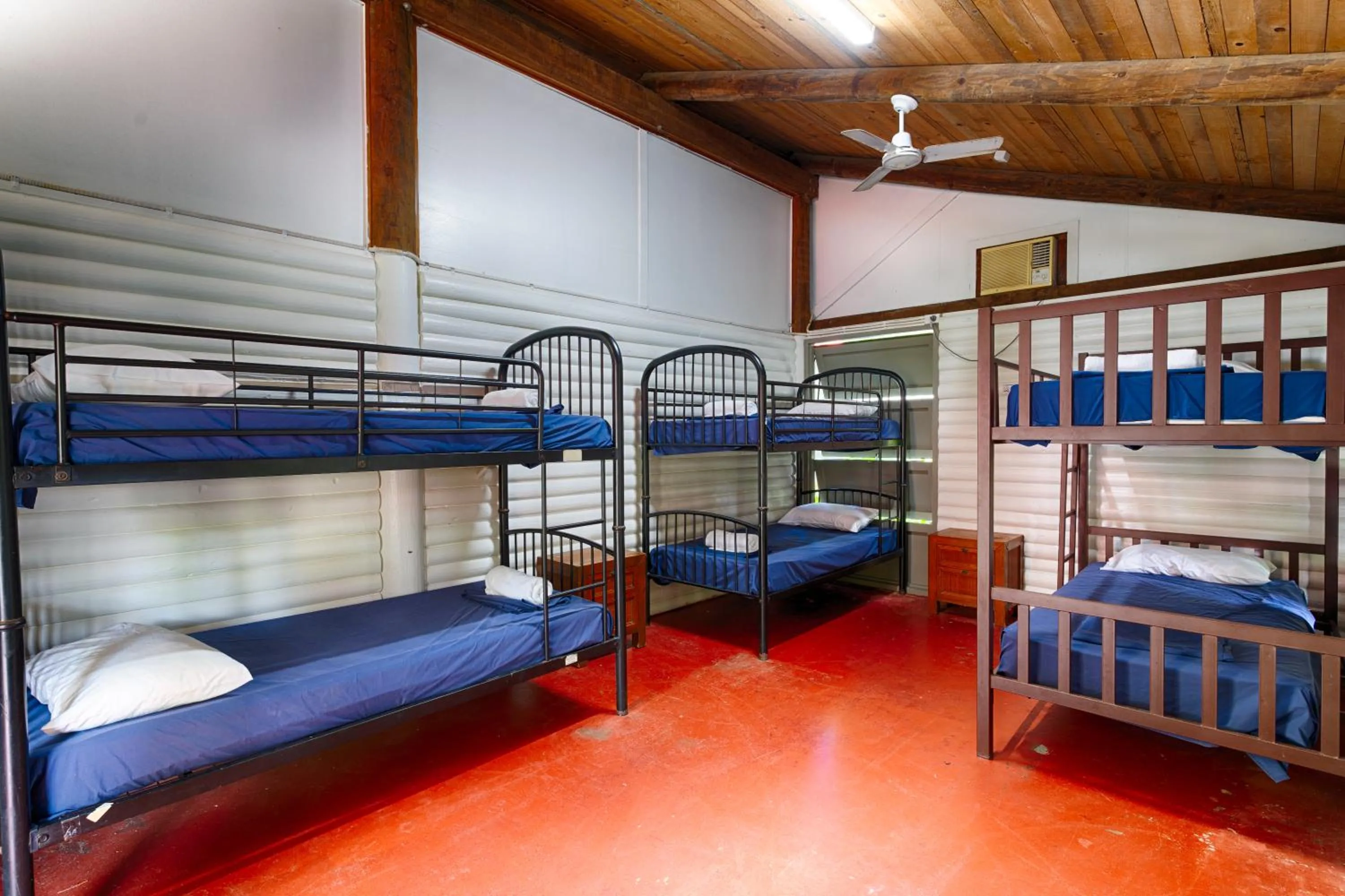 bunk bed, Bed in PK's Jungle Village