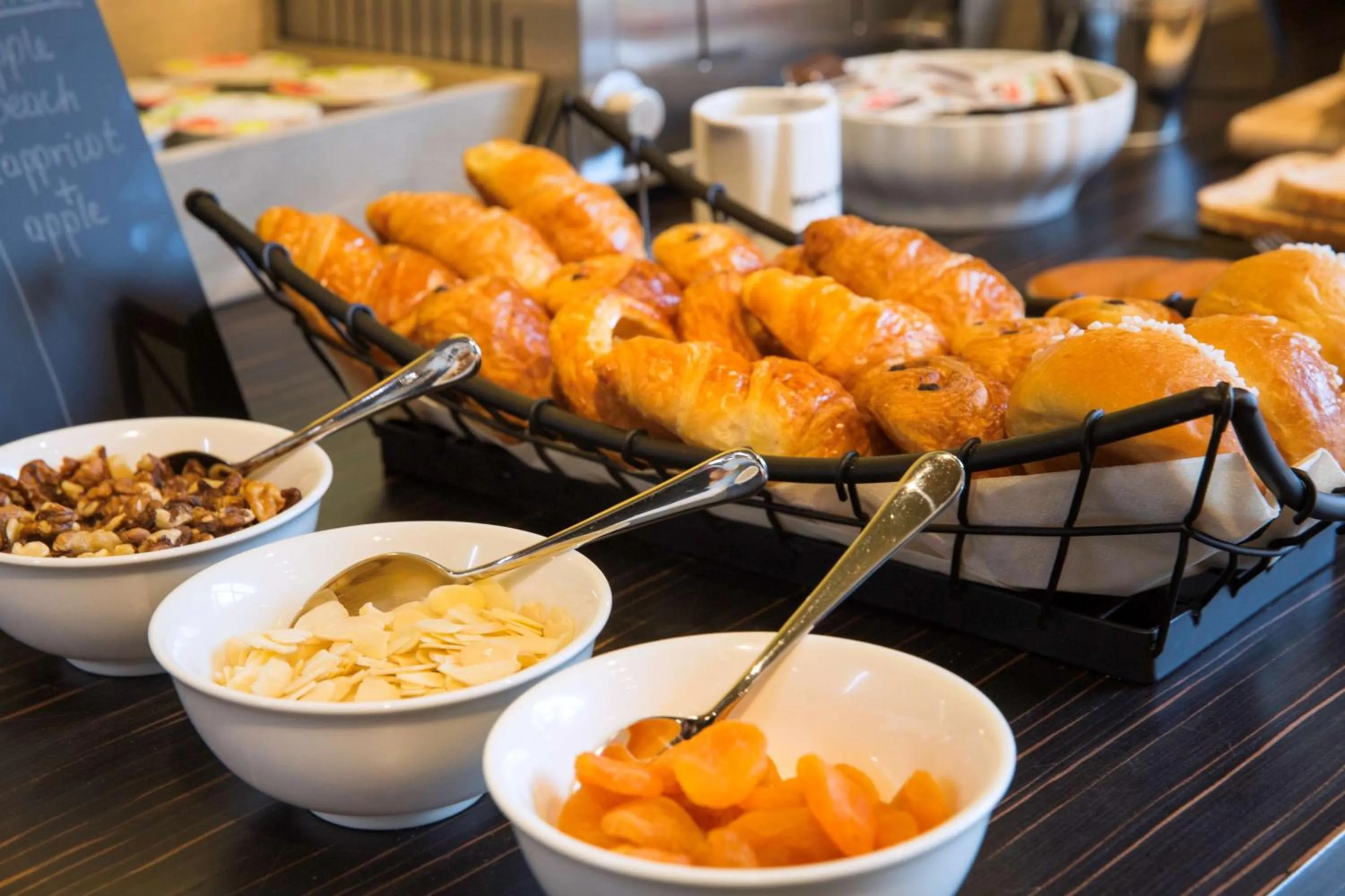 Restaurant/places to eat in Best Western Hôtel Journel Saint-Laurent-du-Var Aéroport