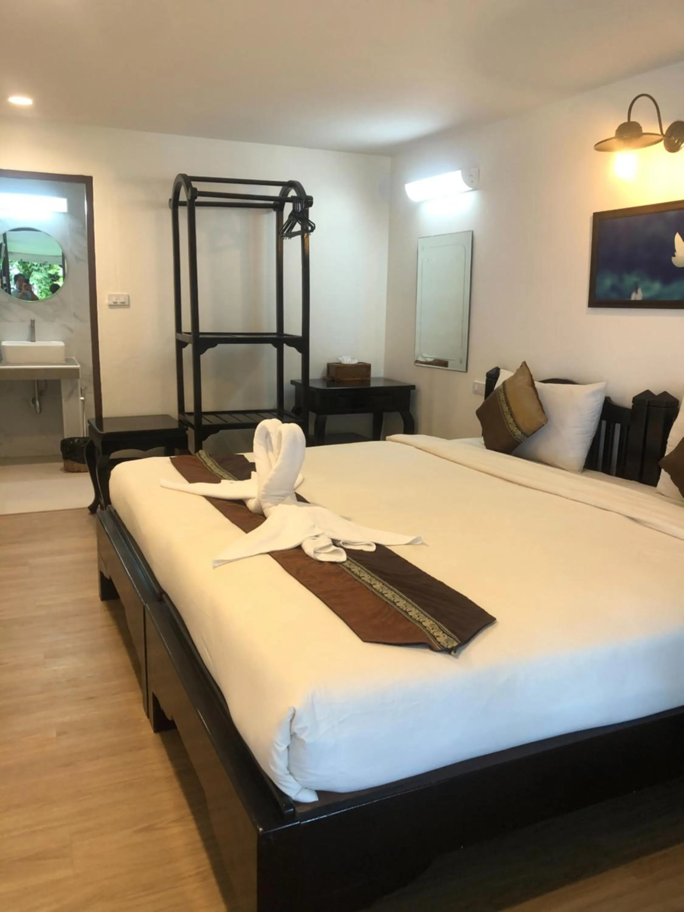 Bedroom, Bed in Chang Cliff Resort