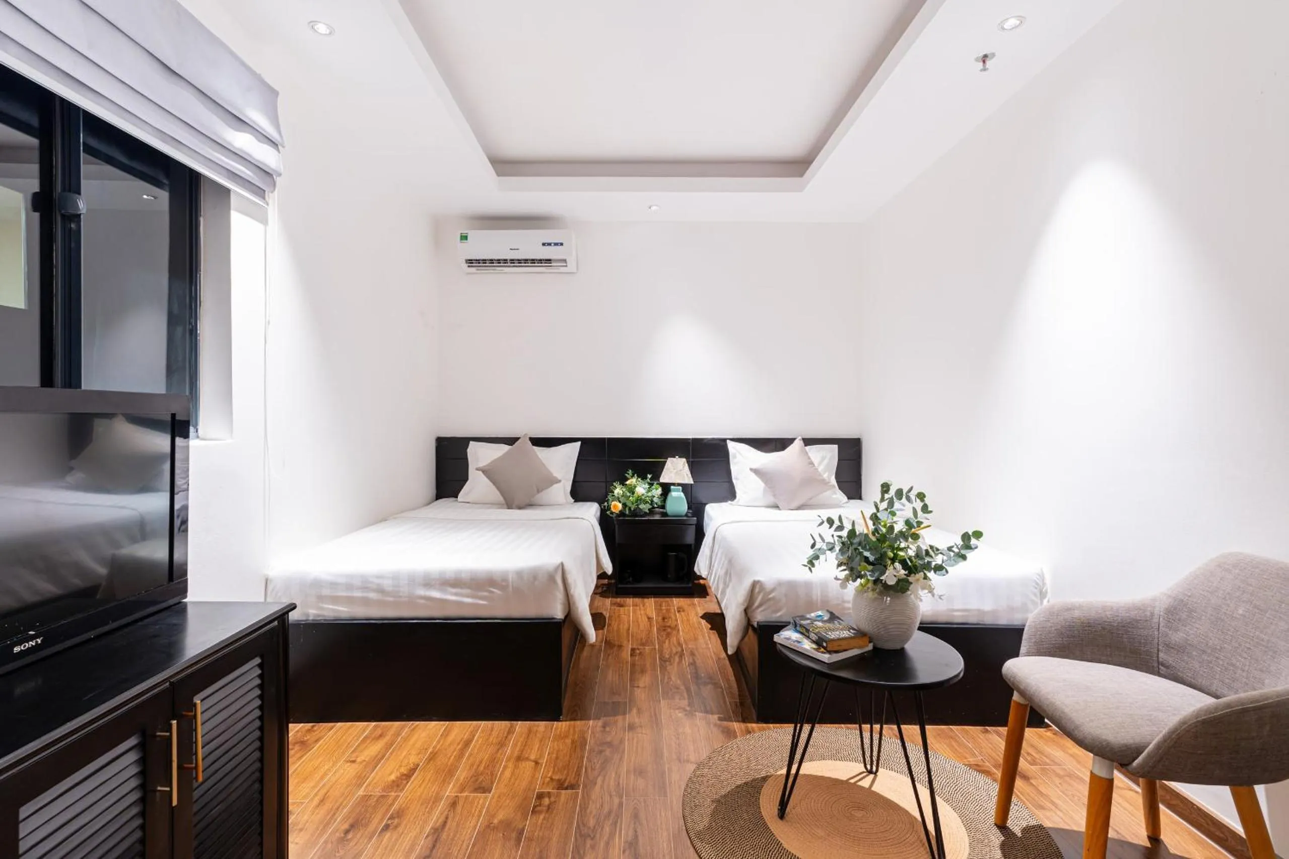 Bed in Cosmo Park Hotel