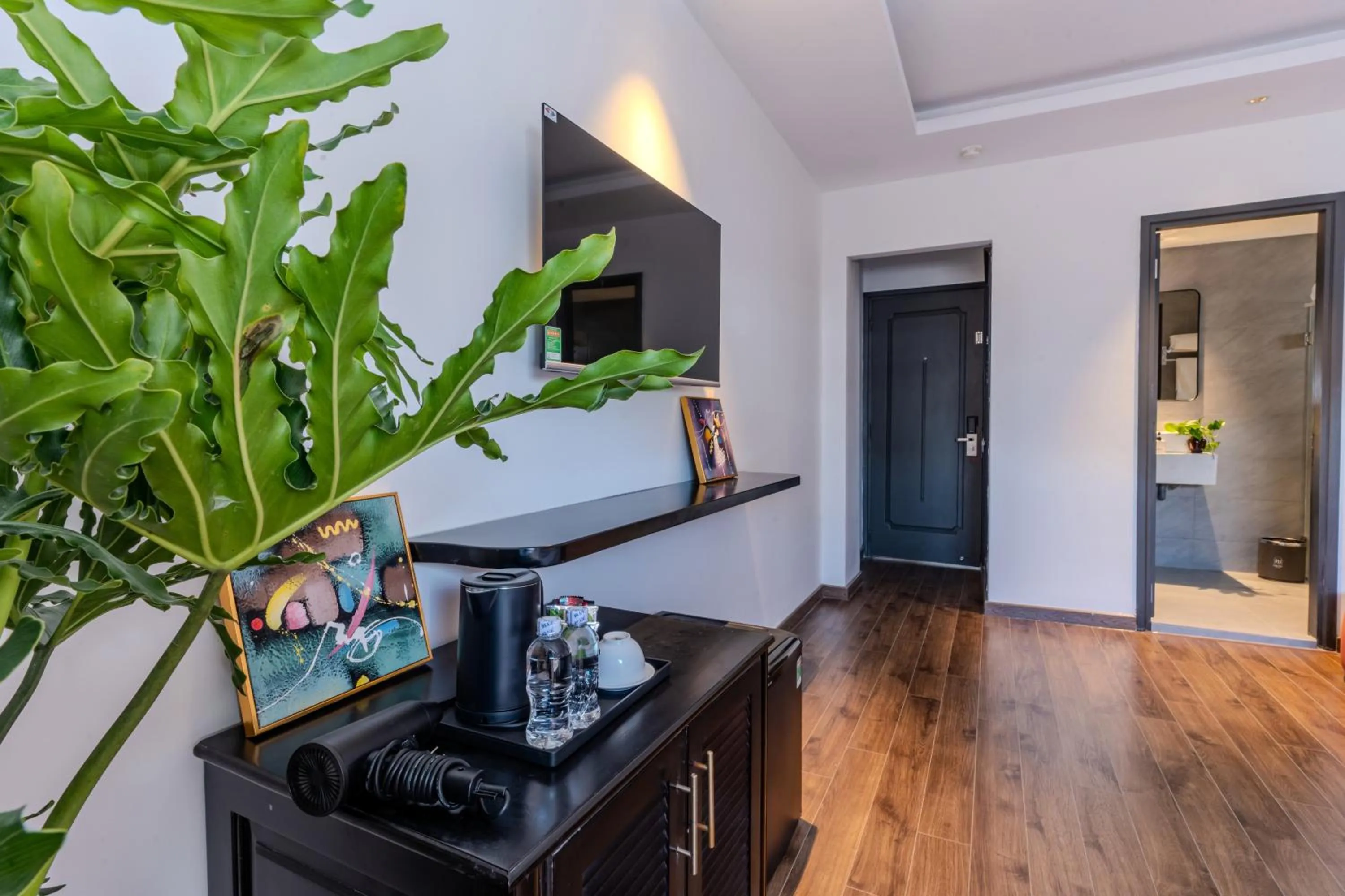 Coffee/tea facilities in Cosmo Park Hotel