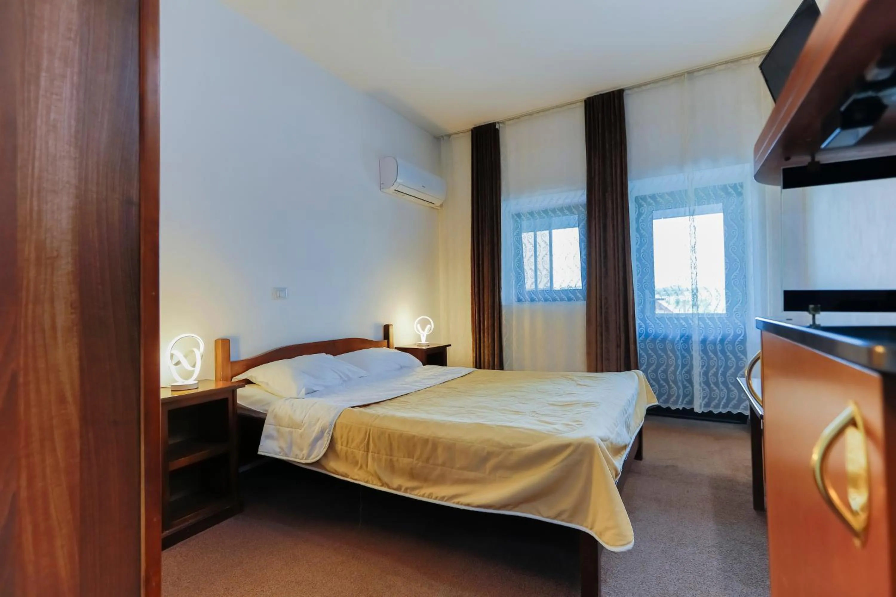 Bed in Hanul Ursilor