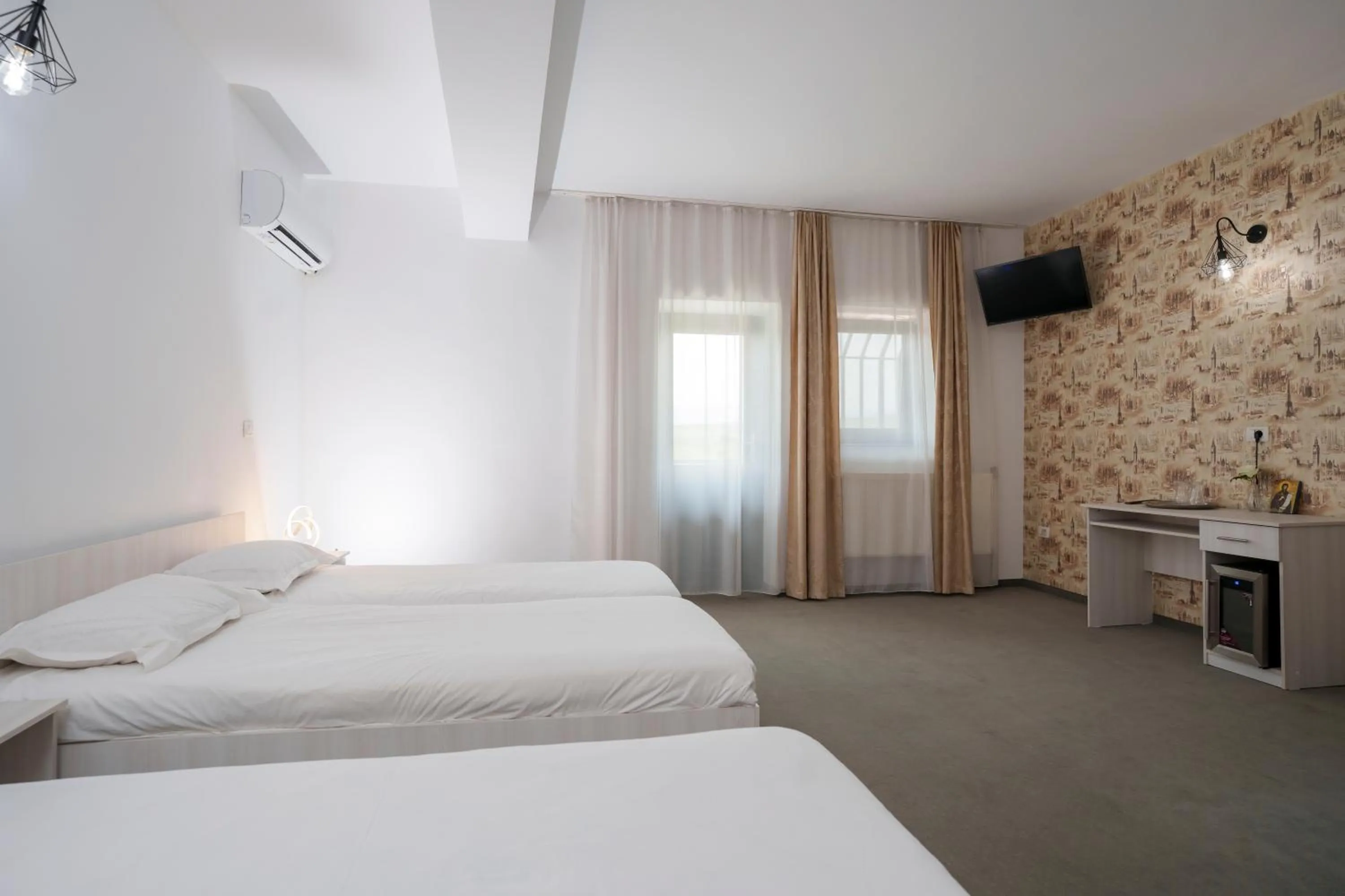 Bed in Hanul Ursilor