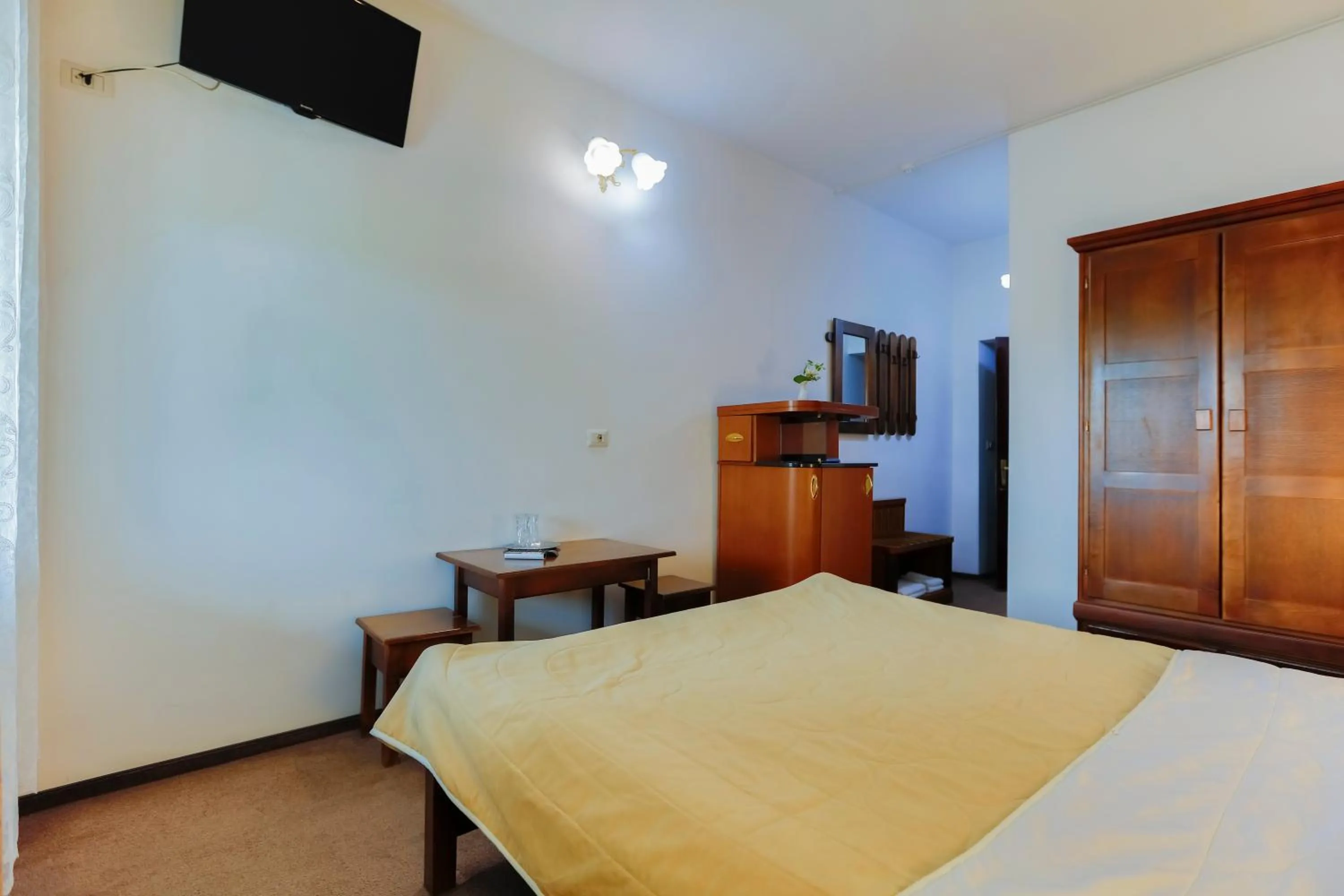 Bed in Hanul Ursilor