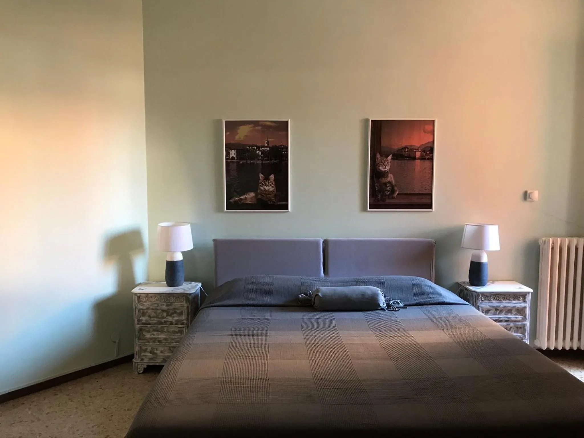 Bed in Gloria Apartment