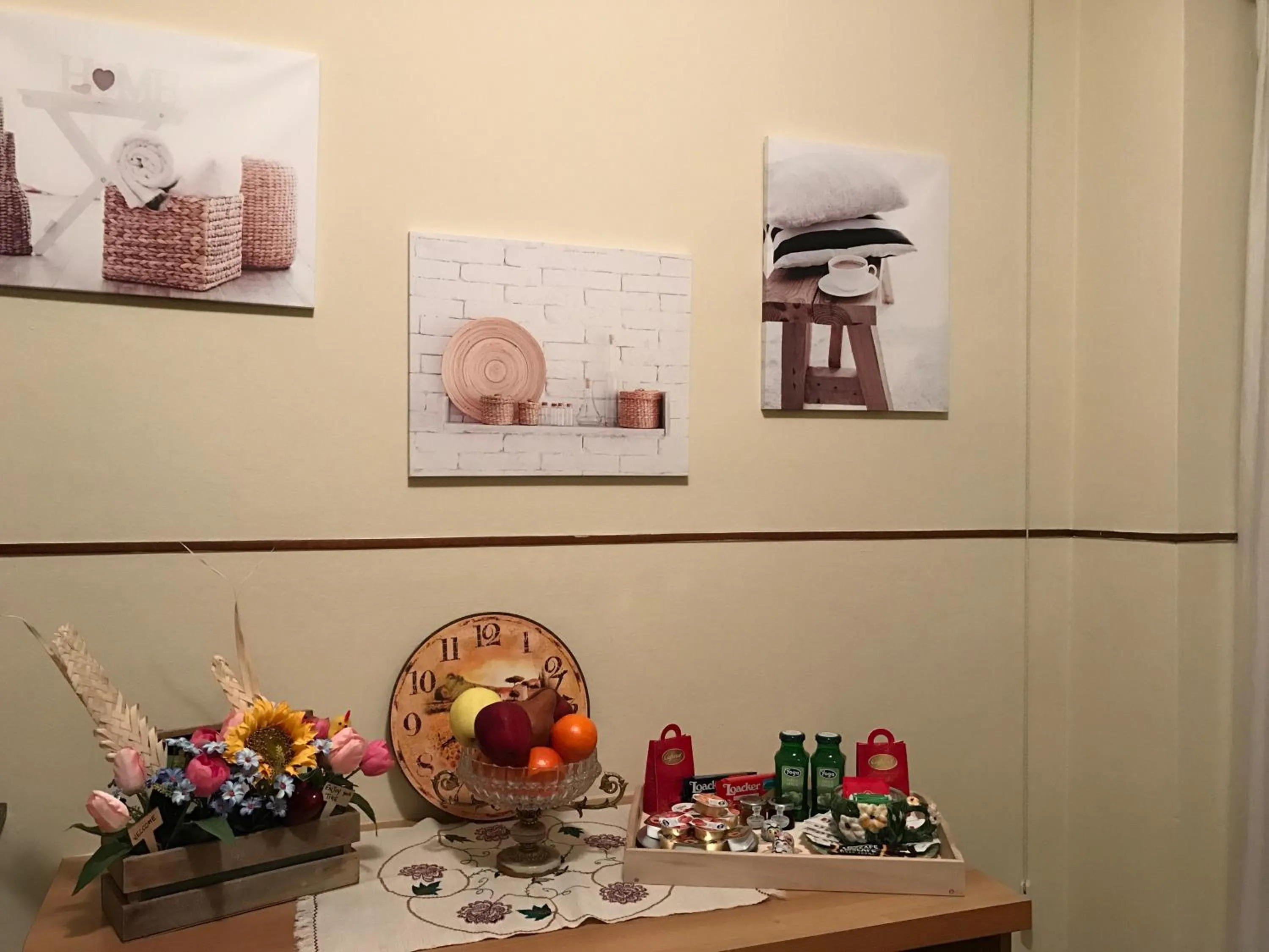 Food close-up in Gloria Apartment