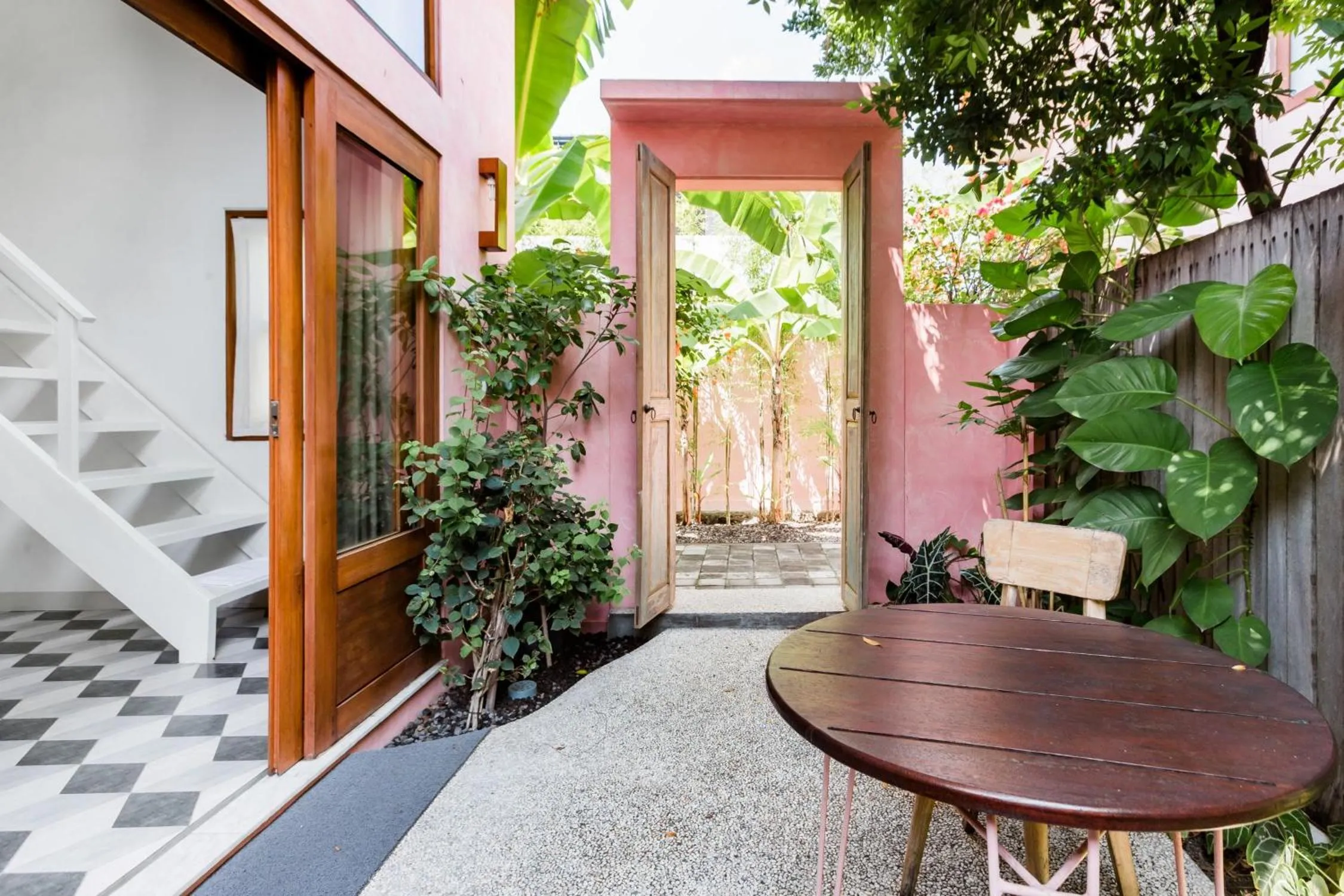 Facade/entrance in Happy Together By Kresna Hospitality