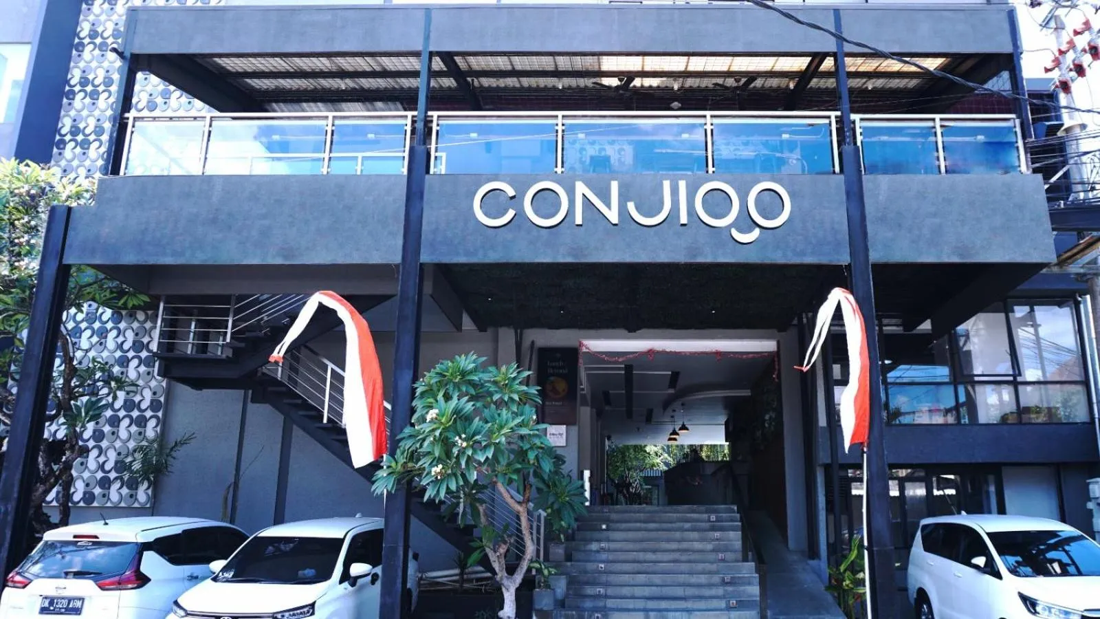Property building in Conjioo Hotel Kuta Managed By MHM