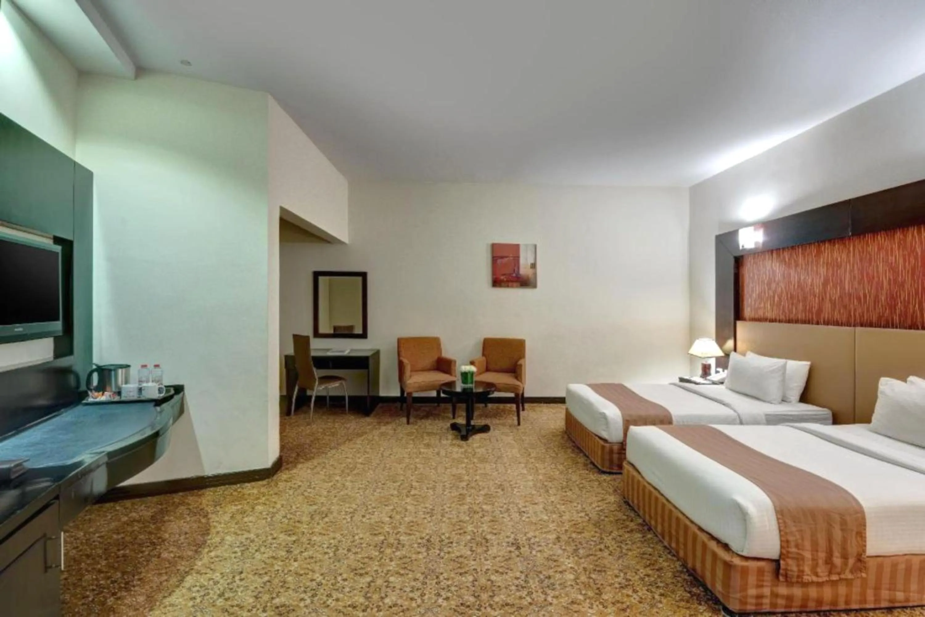 TV and multimedia, Bed in Aryana Hotel