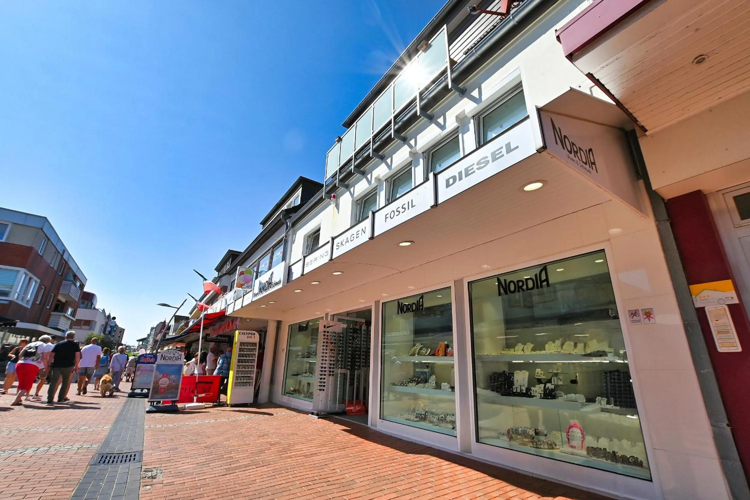 Property building in Ferienwohnung NORDIA Allee und See