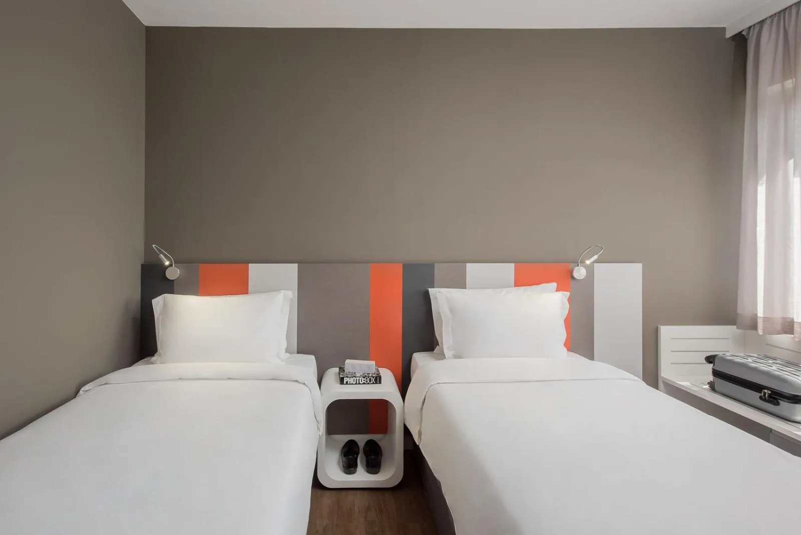 Photo of the whole room, Bed in Intercity Ribeirão Preto