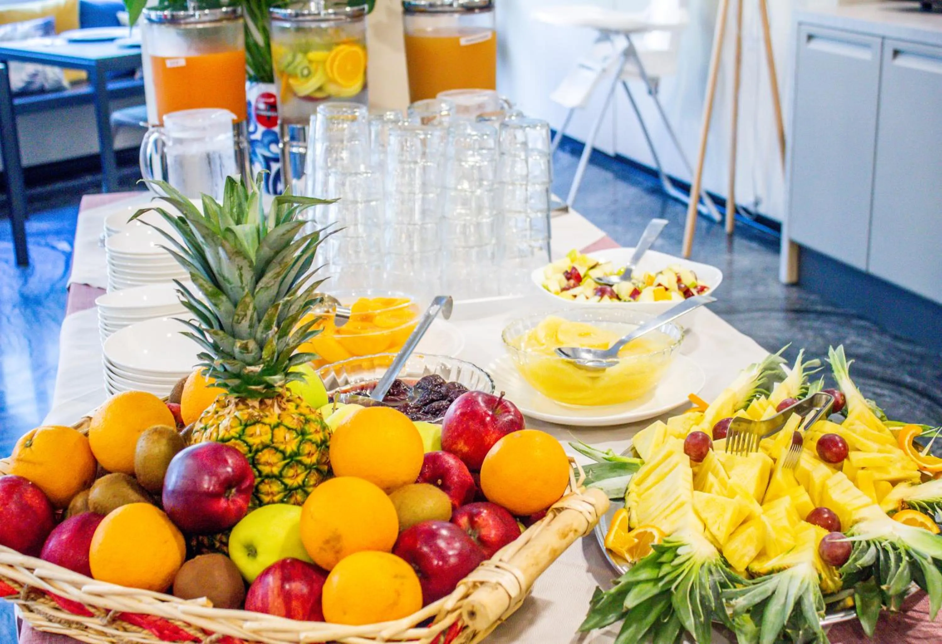 Food and drinks in Ark Hotel