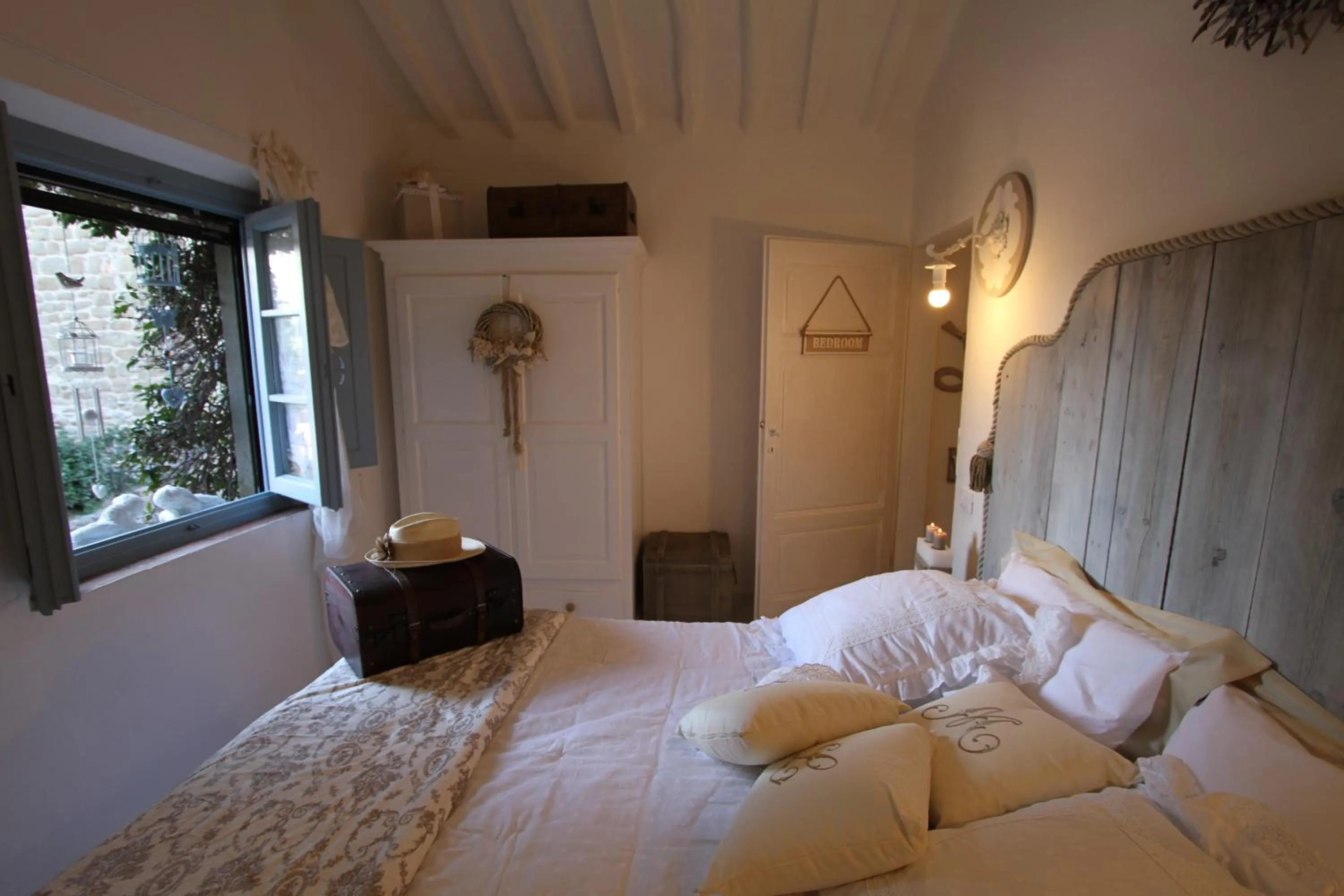 Bed in La Casina di Manon