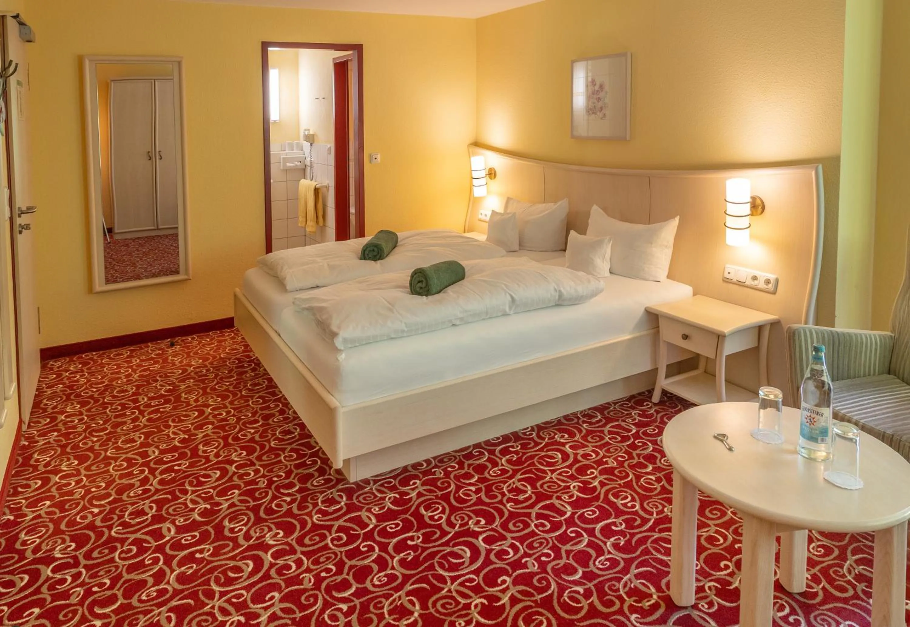 Bedroom, Bed in Waldhaus am See