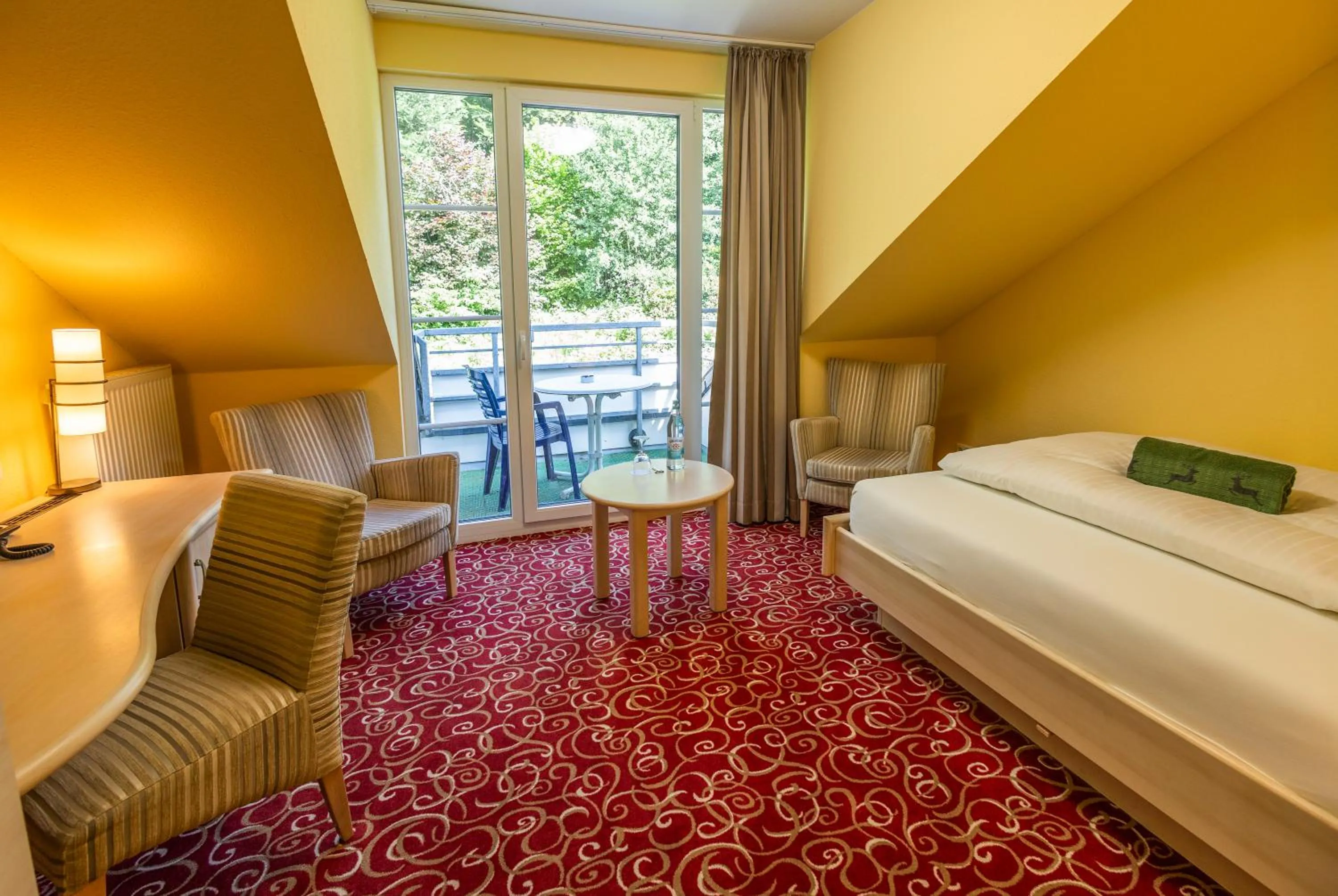 Bedroom, Bed in Waldhaus am See