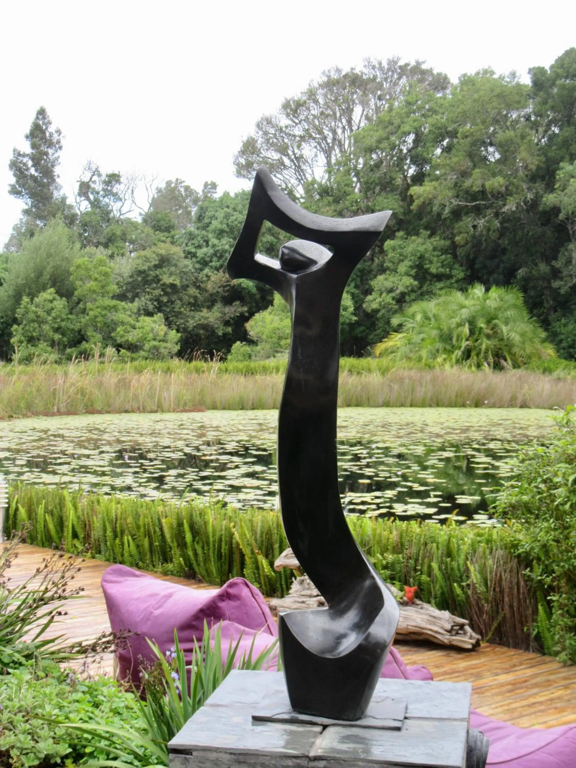 Decorative detail in Lily Pond Country Lodge