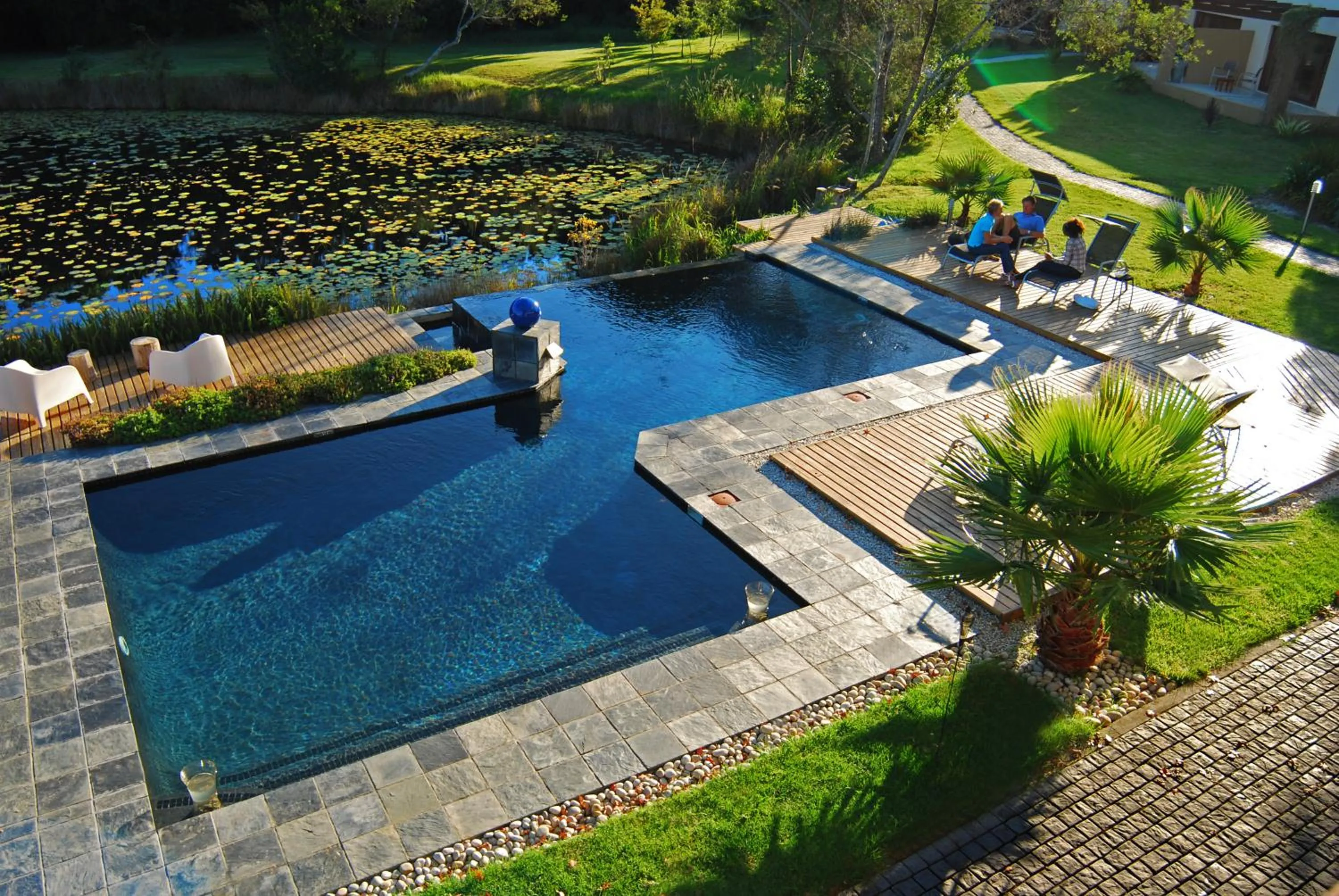 Day in Lily Pond Country Lodge