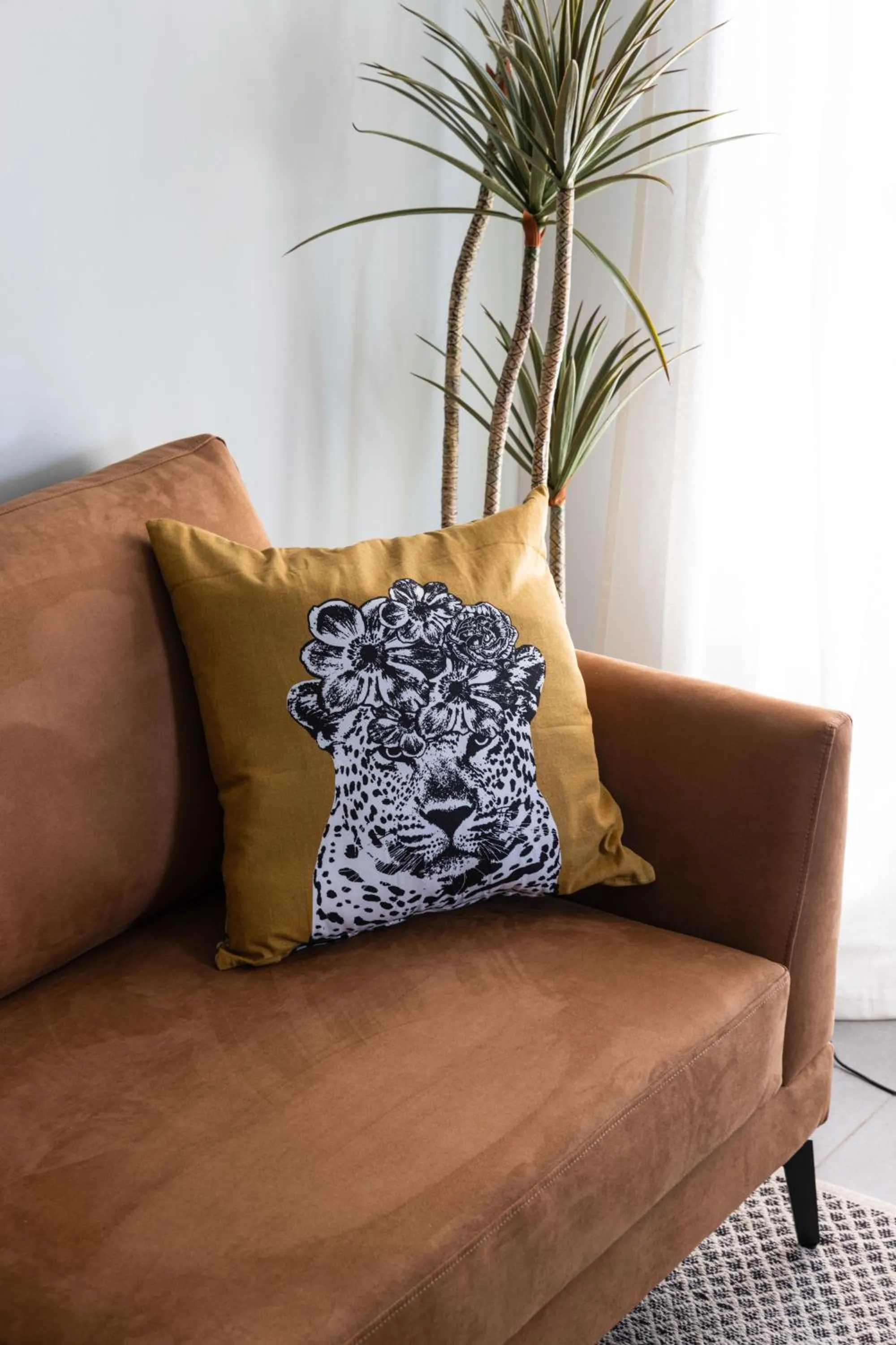 Bauhaus Boutique by TLV2RENT