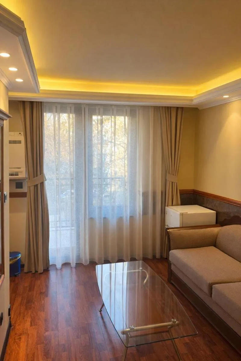 Bed in California Hotel