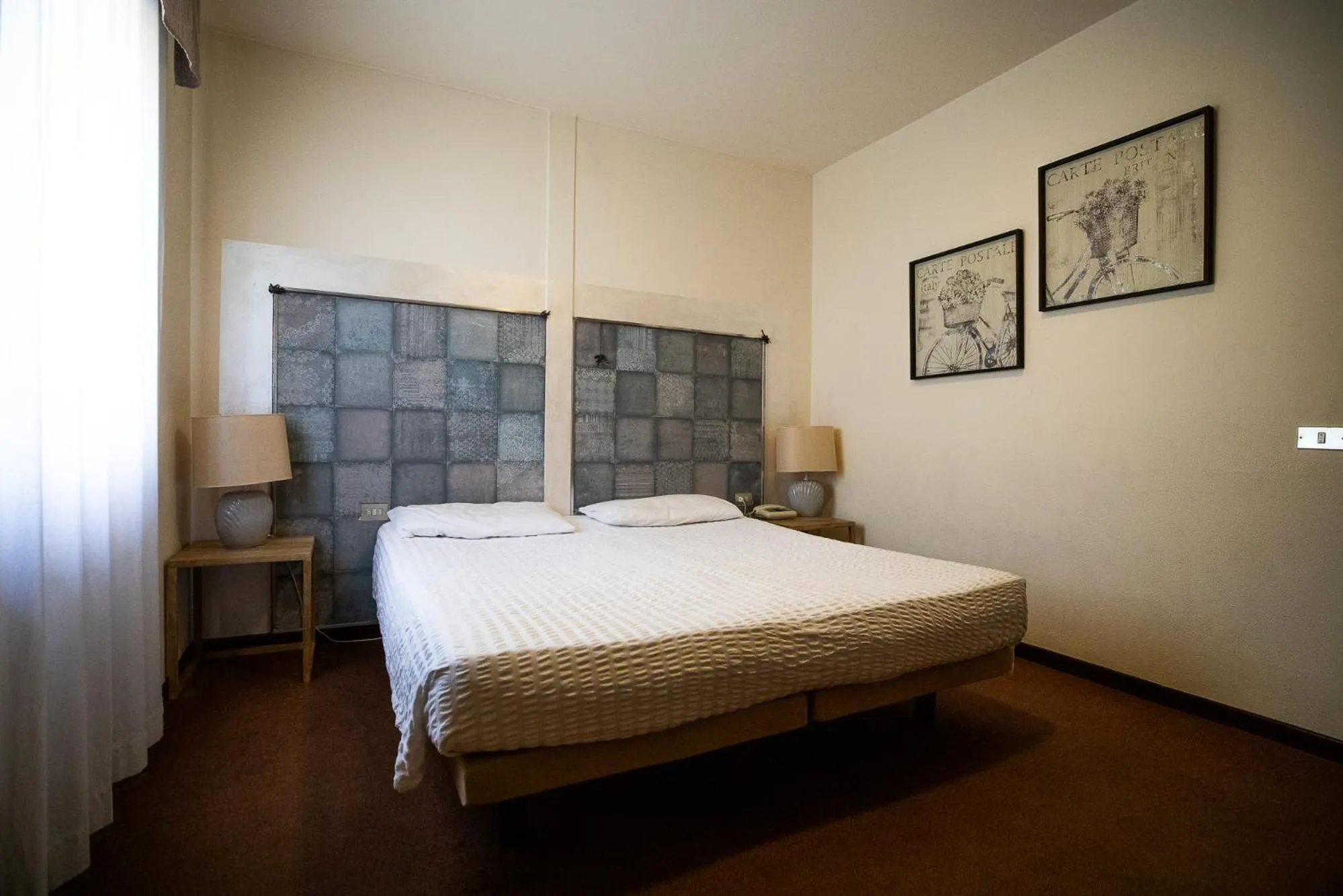 Photo of the whole room, Bed in Hotel Rendez Vous