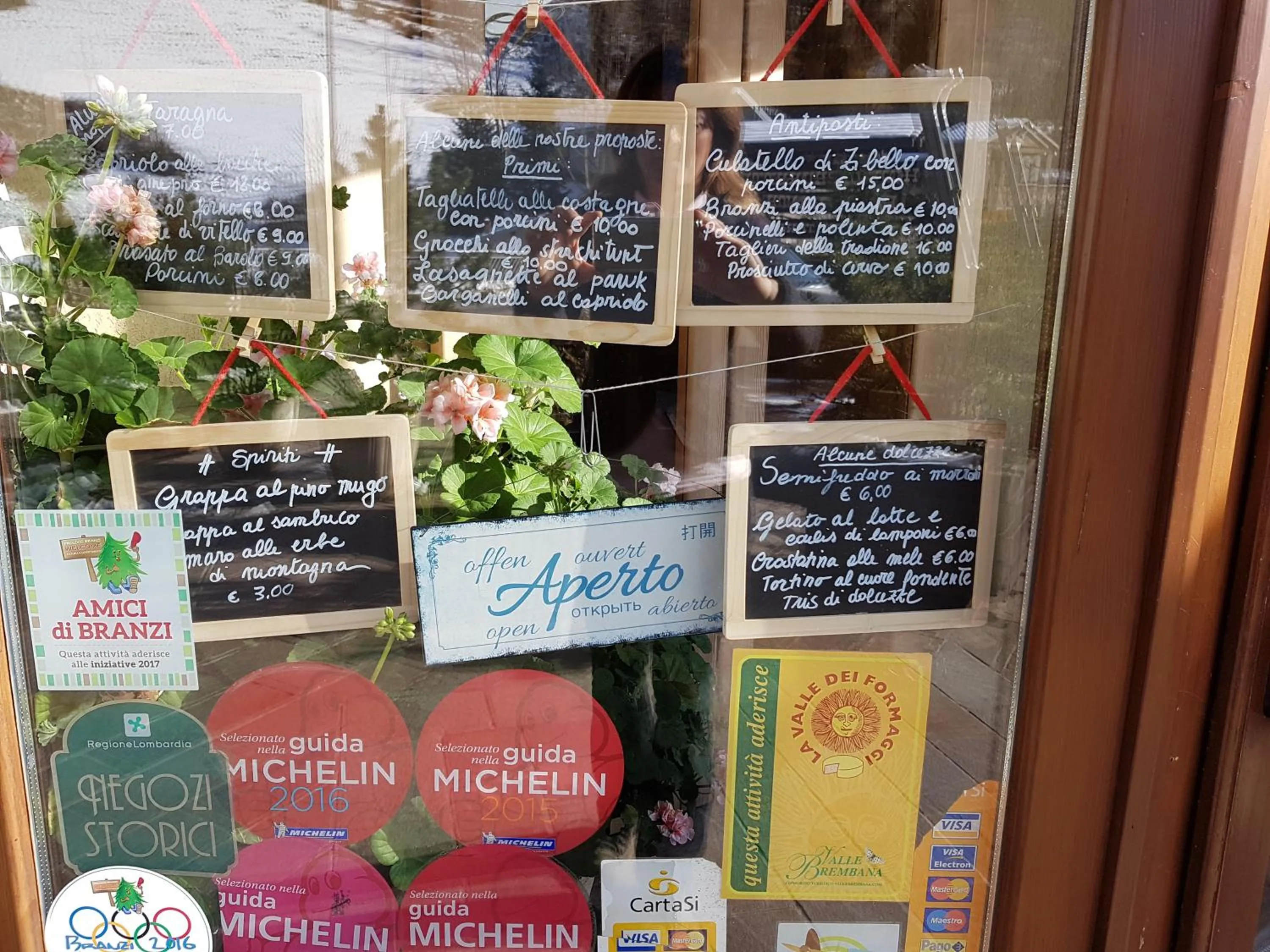 Certificate/Award in Hotel Pedretti