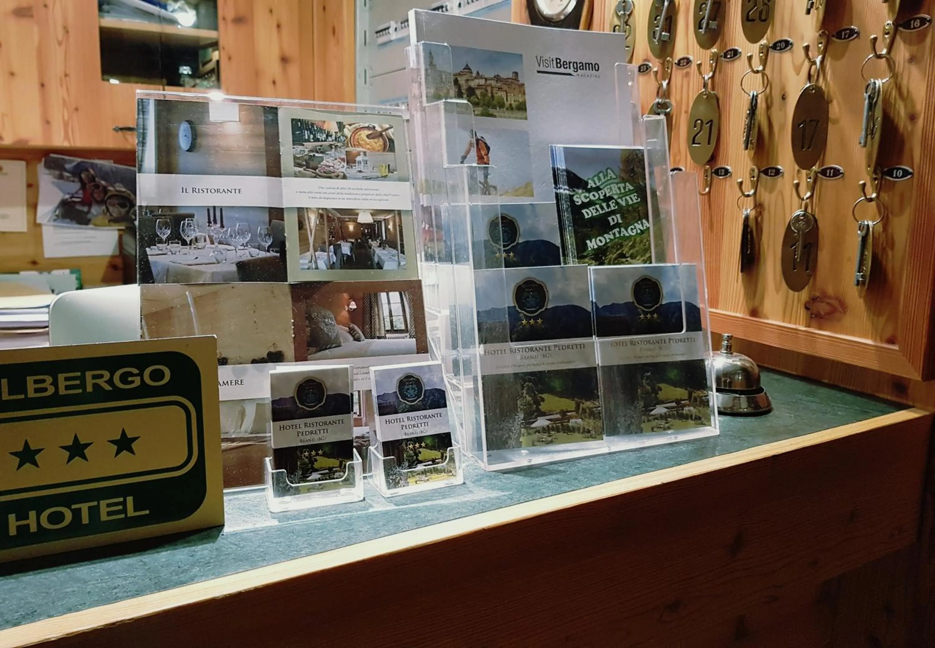 Lobby or reception in Hotel Pedretti