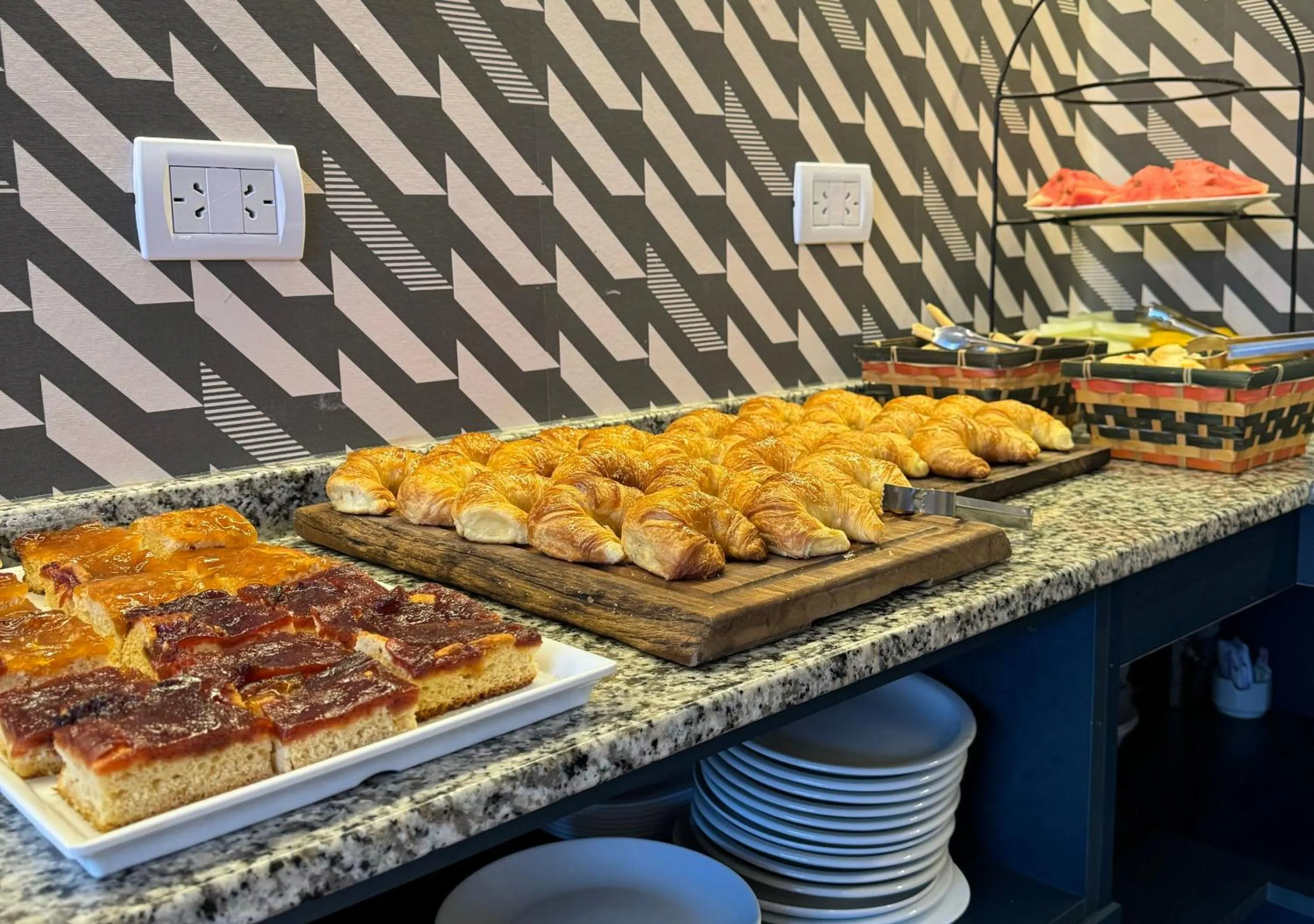 Food in INGA by DOT Suites