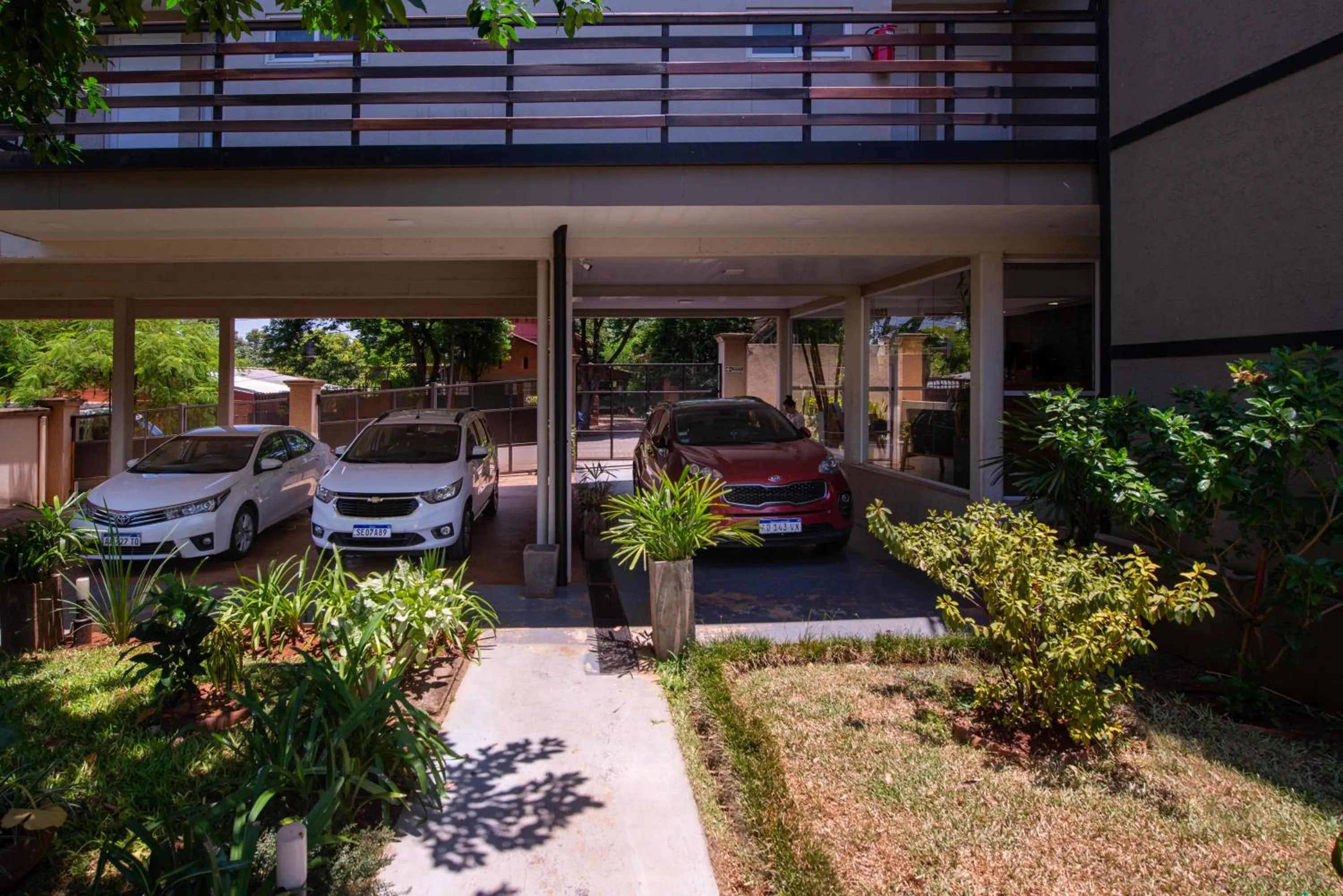 Parking in INGA by DOT Suites