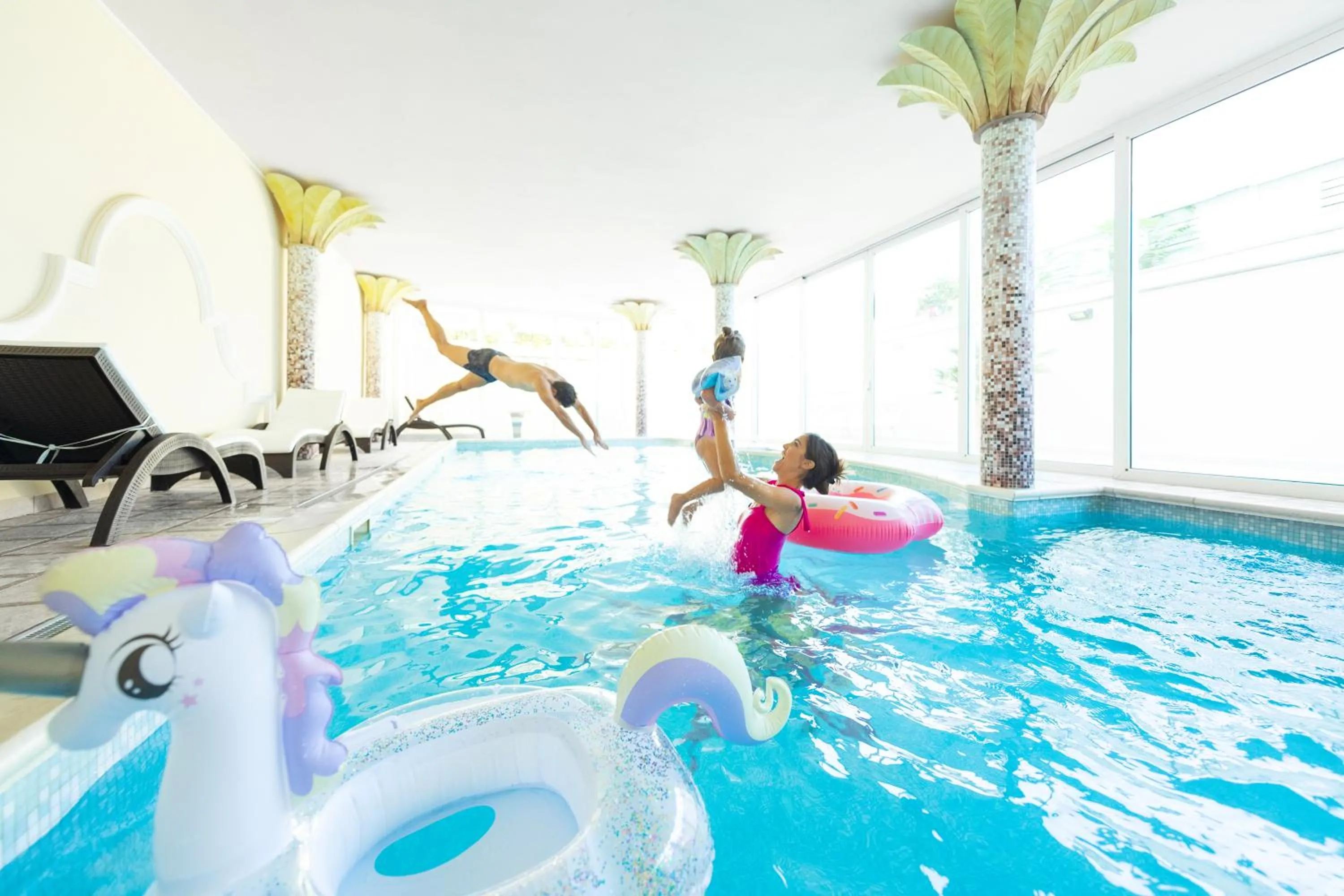 Swimming pool in Hotel Orizzonte