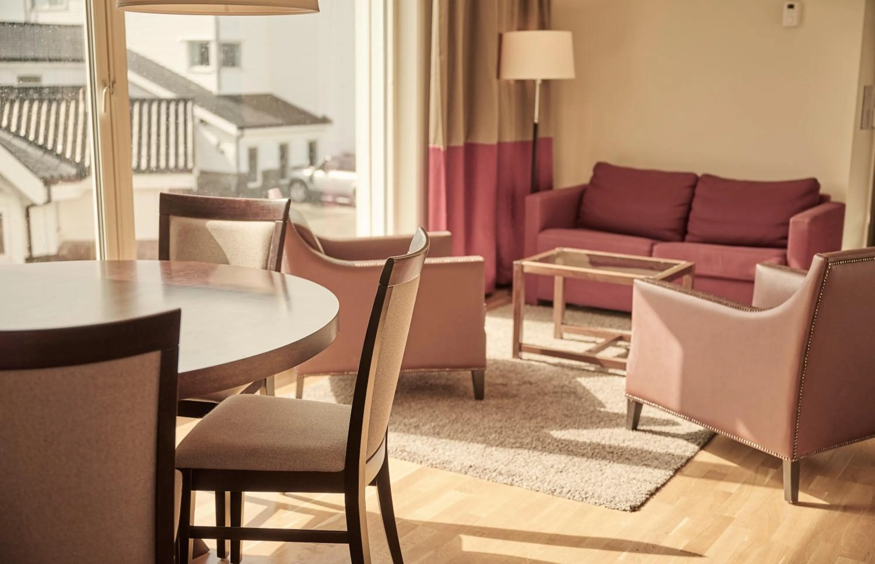 Living room in Sola Strand Hotel